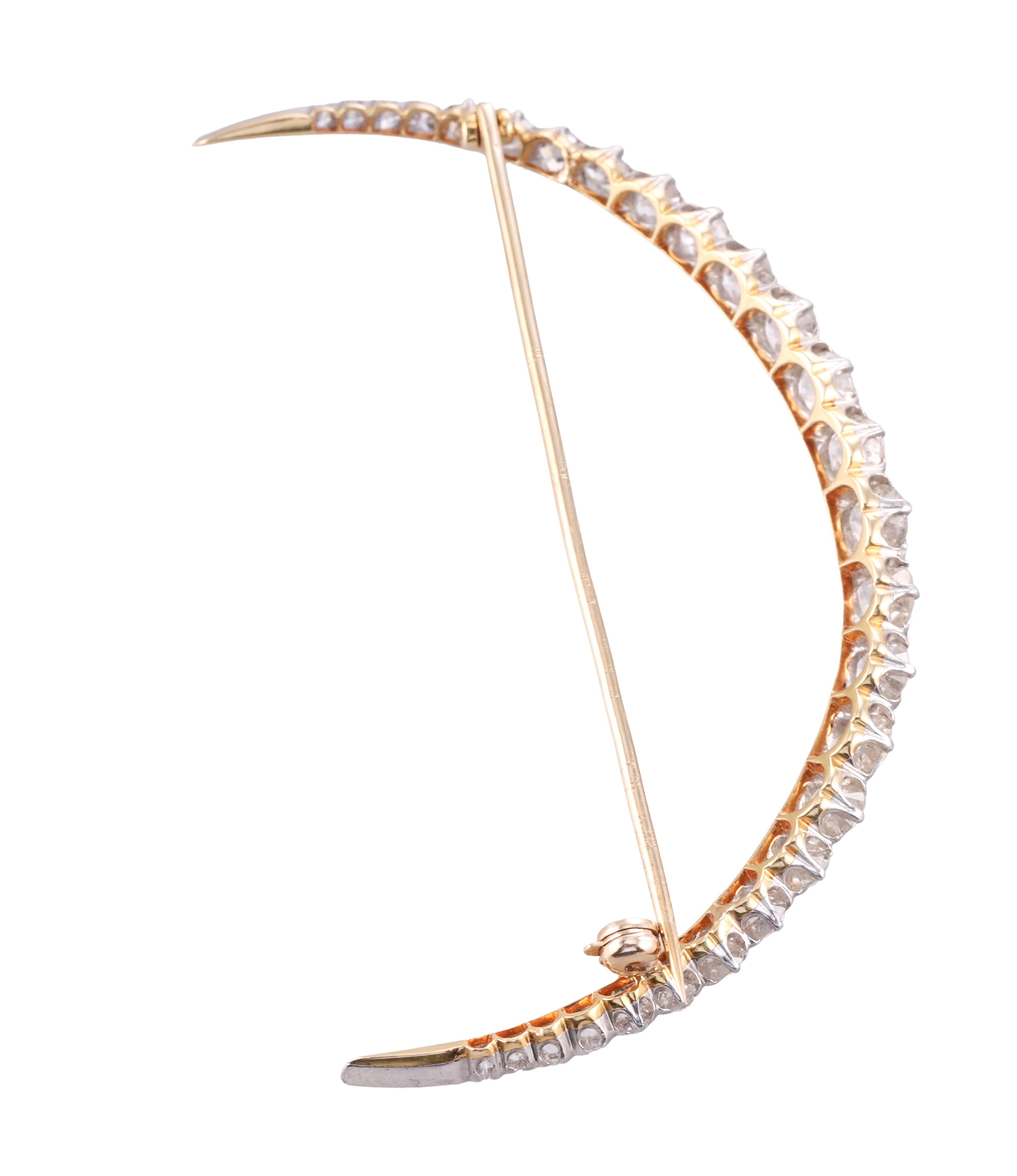 Antique Victorian Old Mine Diamond Gold Platinum Crescent Moon Brooch  In Excellent Condition For Sale In New York, NY