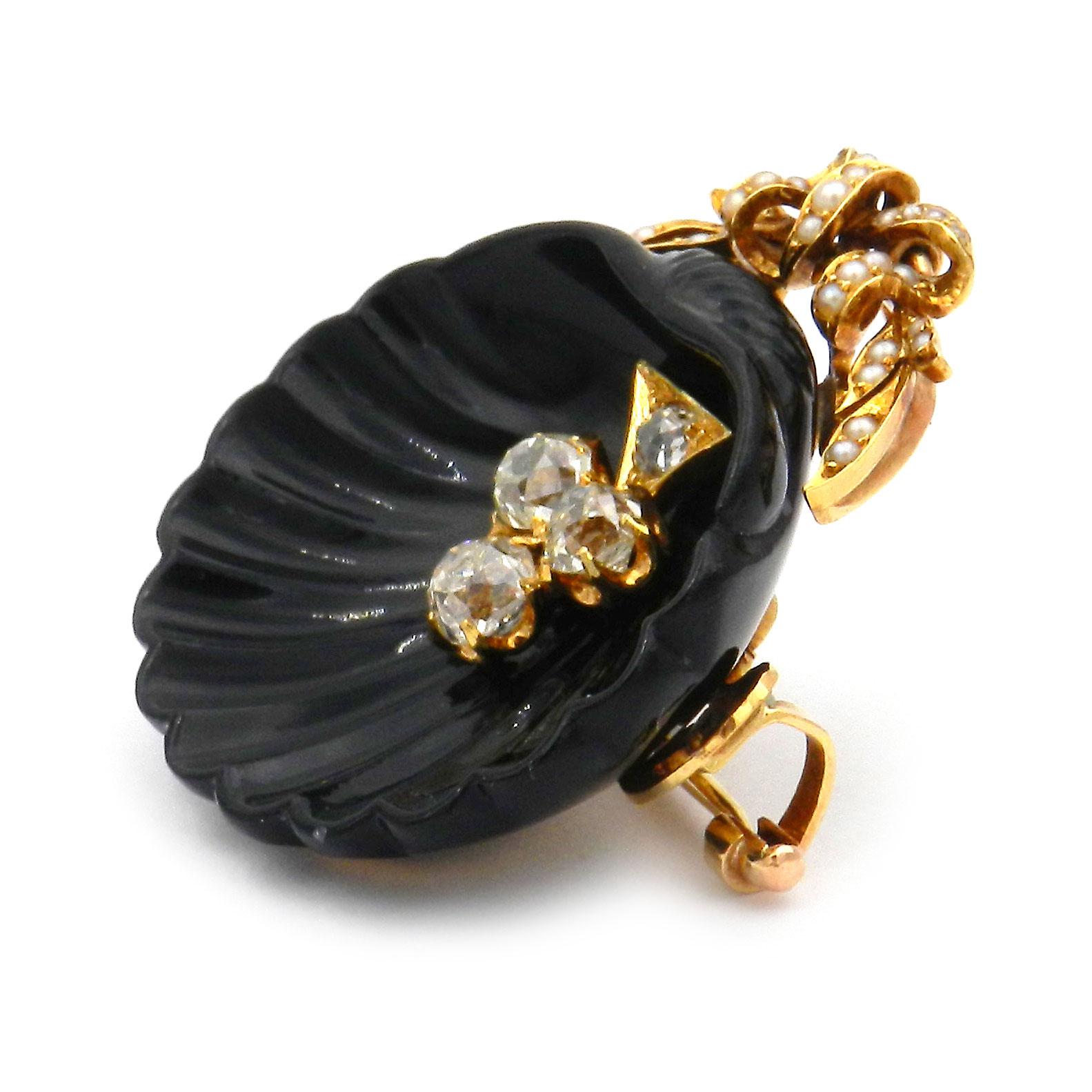 Old European Cut Antique Victorian Onyx 1.4 Carat Diamond Shell Brooch 18K Gold circa 1860 For Sale