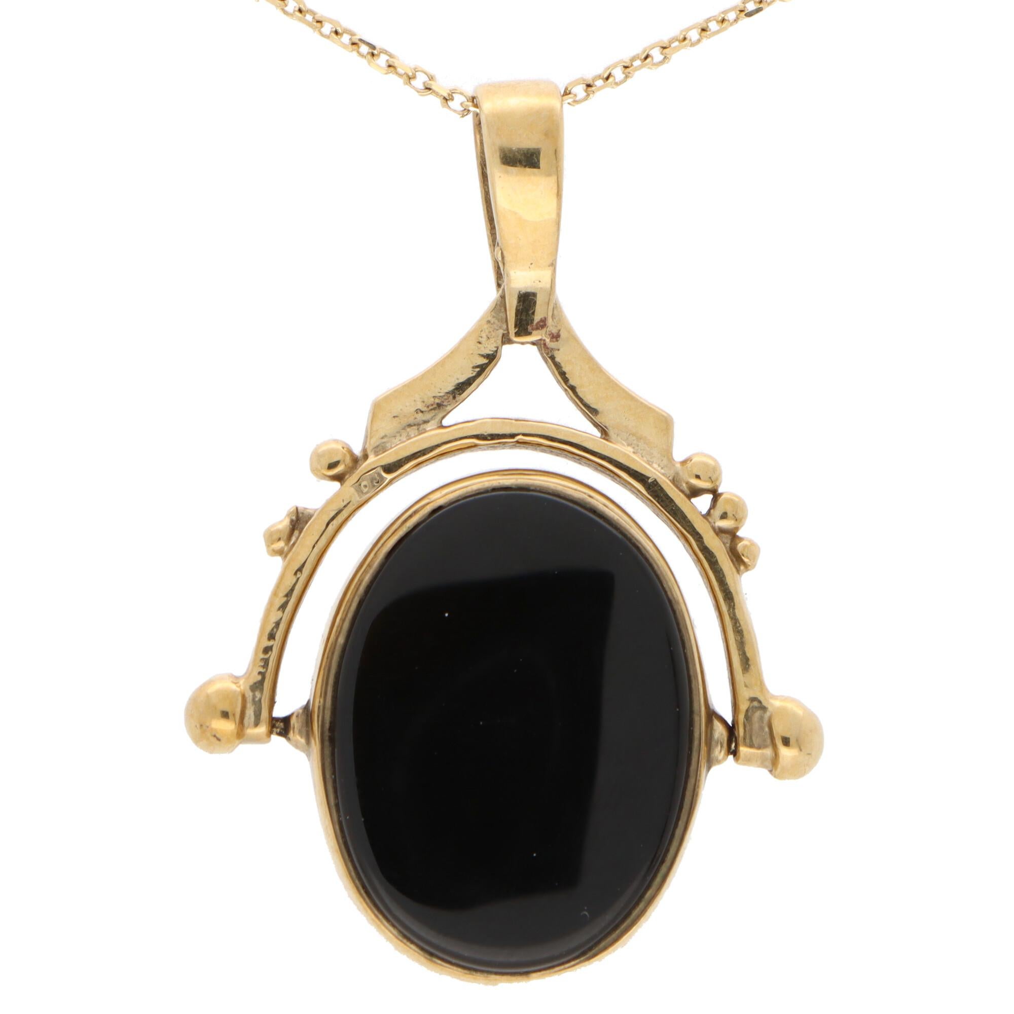 Antique Victorian Onyx and Carnelian Swivel Fob Pendant Set in 9k Yellow Gold 1