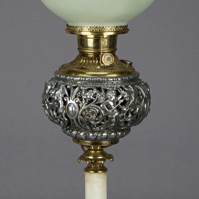 XIXe siècle Lampe de salon victorienne ancienne en onyx, doré et métal argenté avec chérubin, c. 1890 en vente