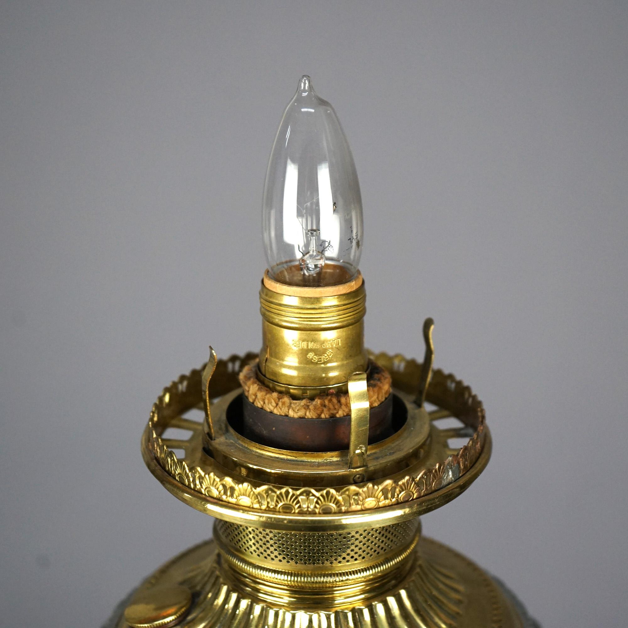 Lampe de salon victorienne ancienne en onyx, doré et métal argenté avec chérubin, c. 1890 Bon état - En vente à Big Flats, NY