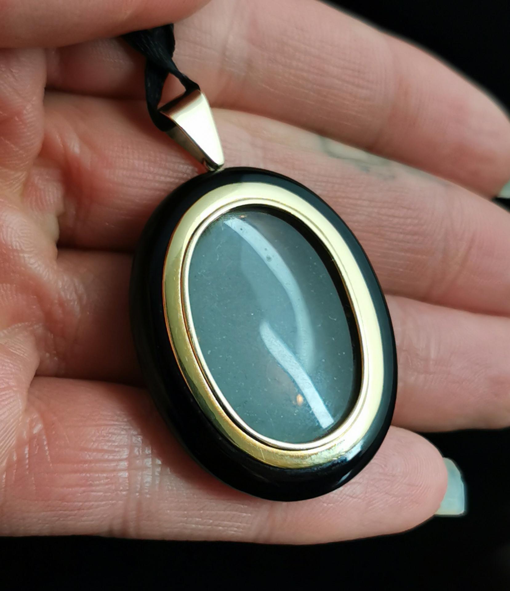 Uncut Antique Victorian Onyx Mourning Locket, 9k Yellow Gold For Sale