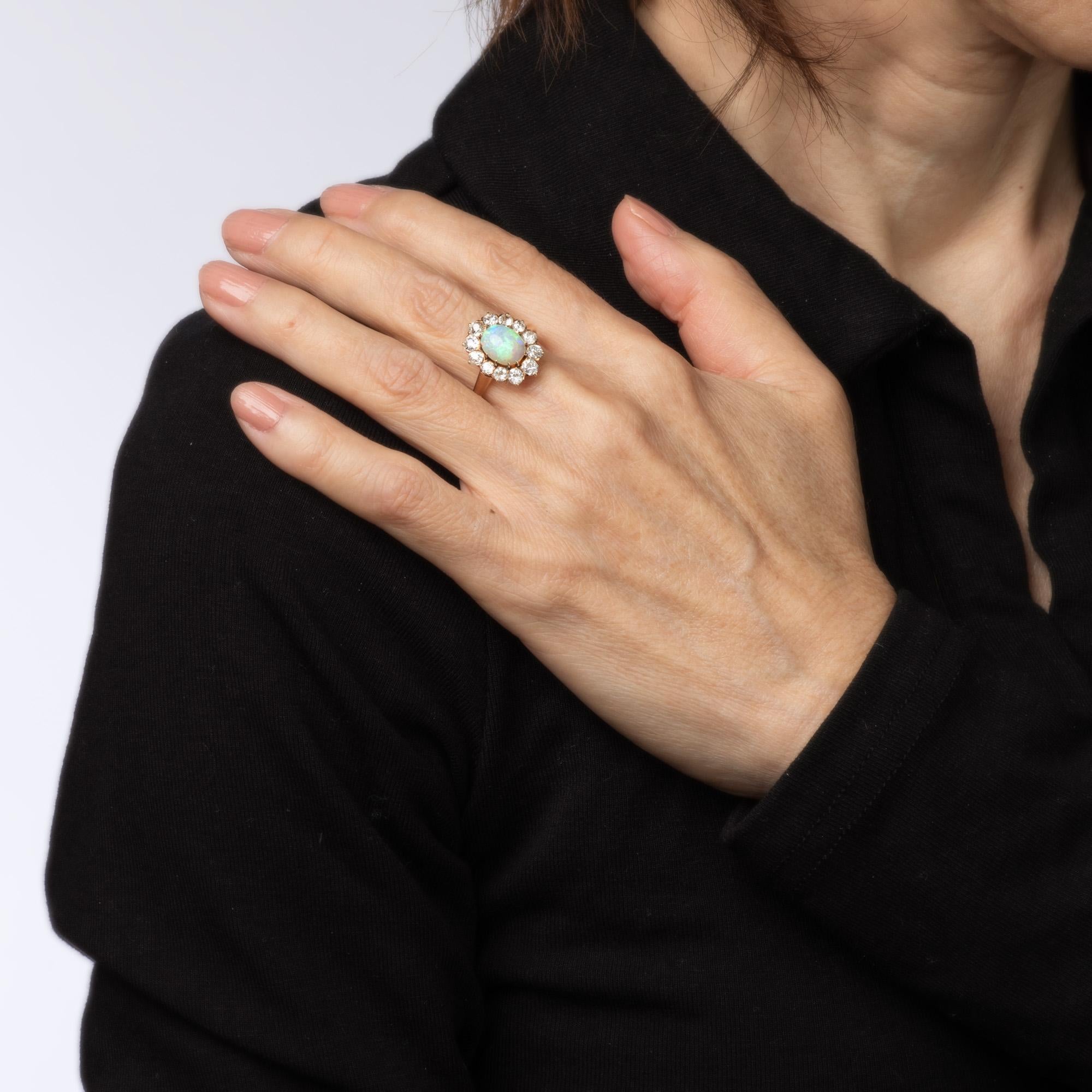 Bague de fiançailles victorienne ancienne en or jaune 14 carats avec opale et diamants, taille 6,75 Pour femmes en vente