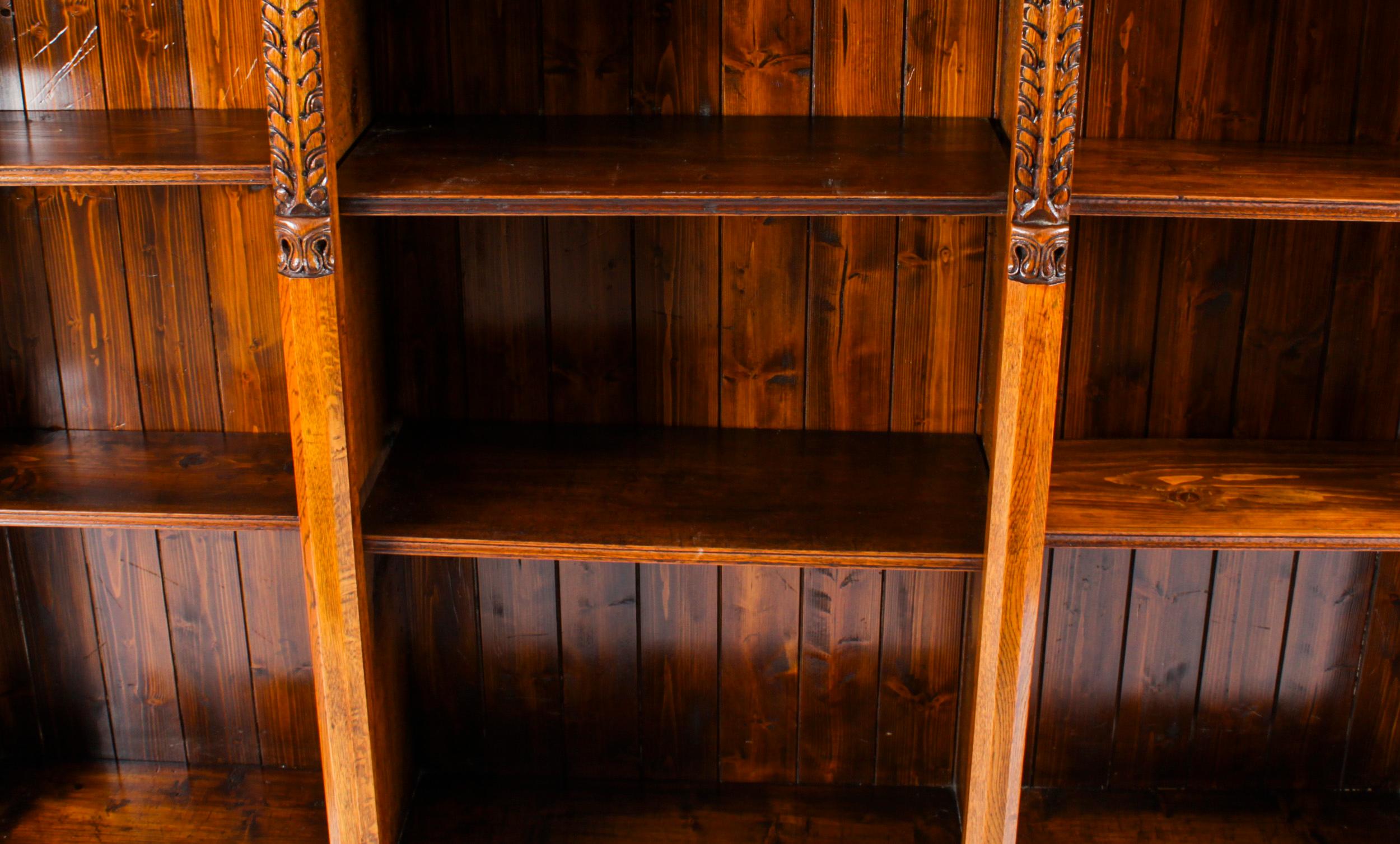 Antique Victorian Open Breakfront Open Bookcase, 19th Century For Sale 2
