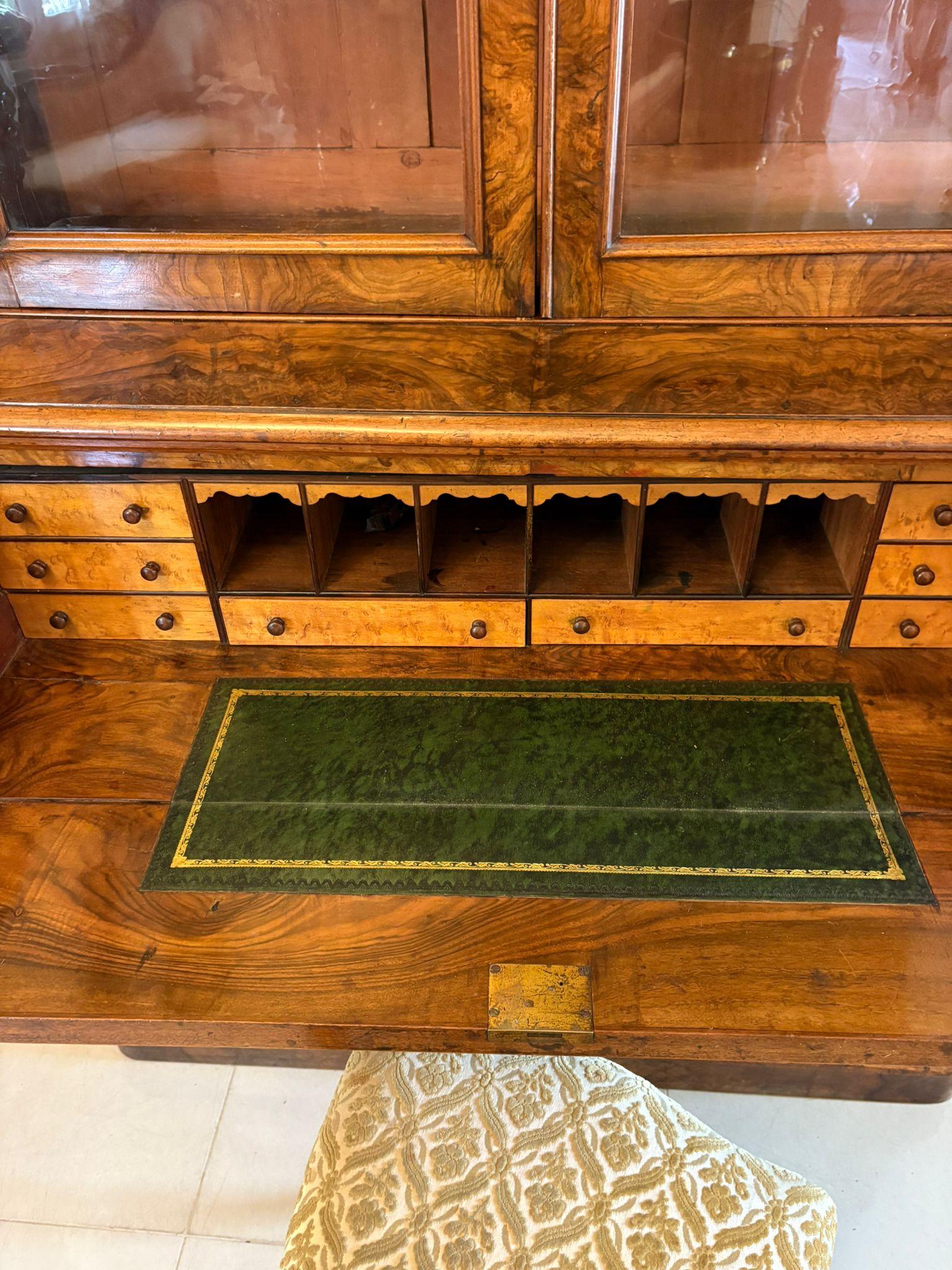 Antique Victorian Outstanding Quality Burr Walnut Secretaire Bookcase In Good Condition For Sale In Suffolk, GB