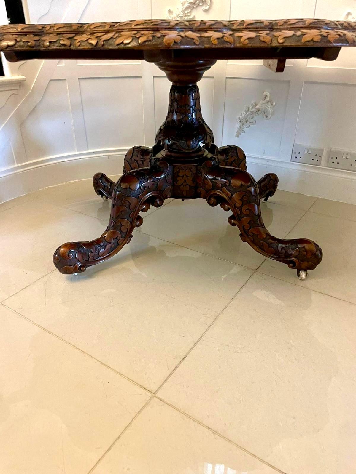 Antique Victorian Outstanding Quality Carved Burr Walnut Centre/Dining Table  For Sale 6