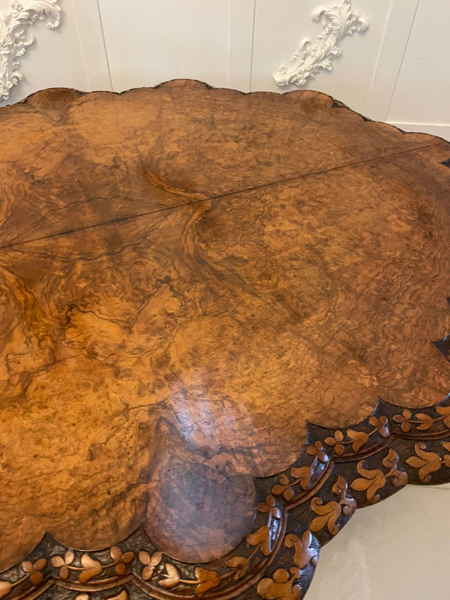 Antique Victorian Outstanding Quality Carved Burr Walnut Centre/Dining Table  For Sale 1