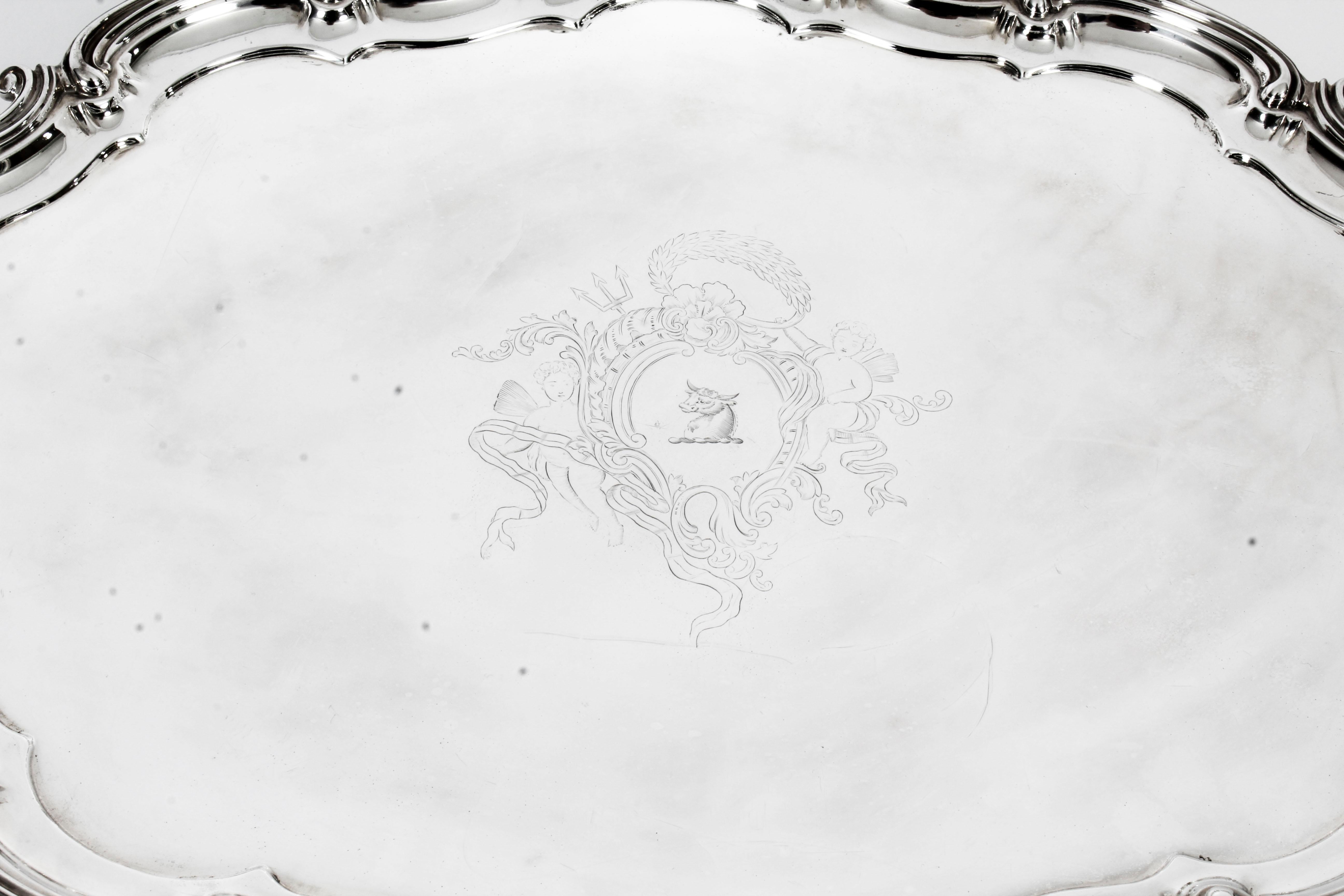 Antique Victorian Oval Silver Plated Tea Tray by Elkington, 19th Century In Good Condition In London, GB