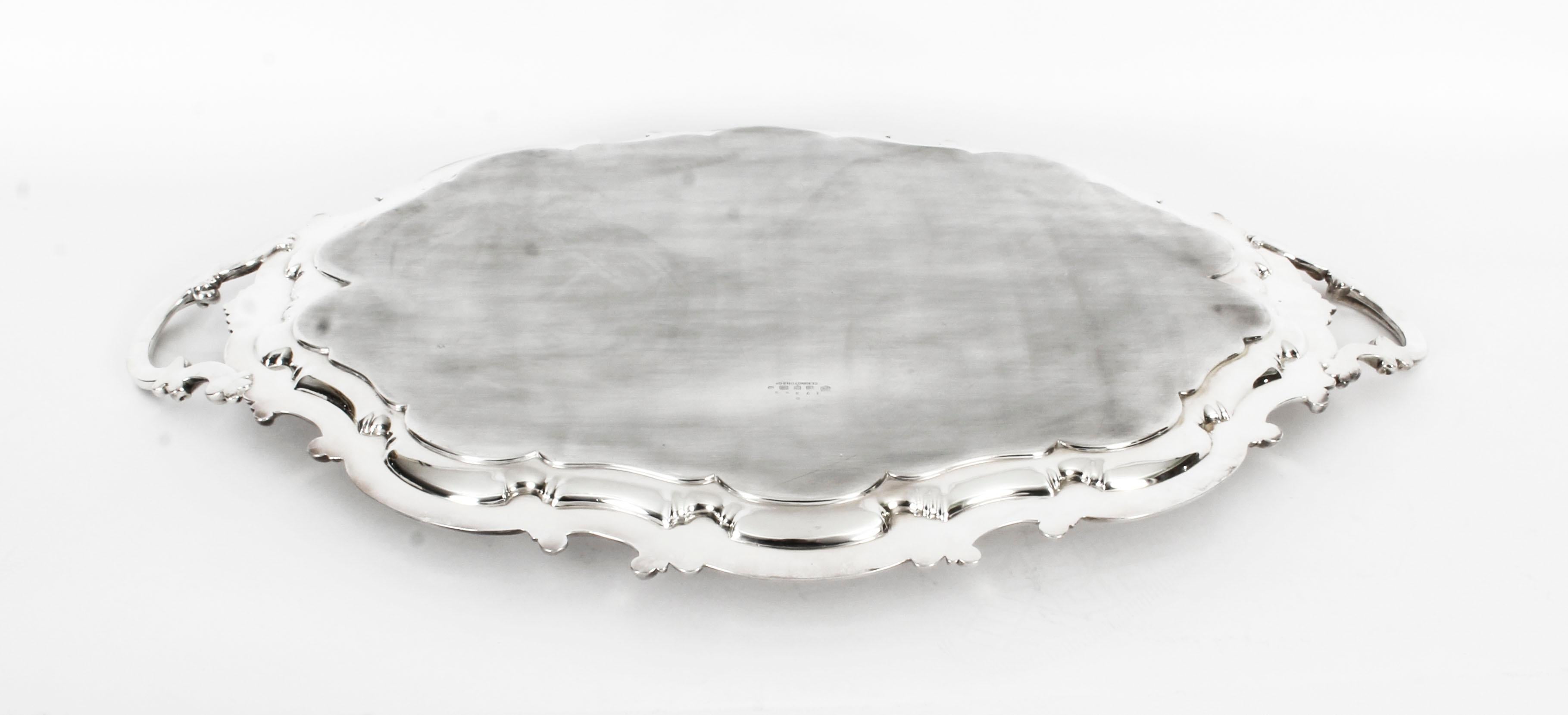 Antique Victorian Oval Silver Plated Tea Tray by Elkington, 19th Century 4