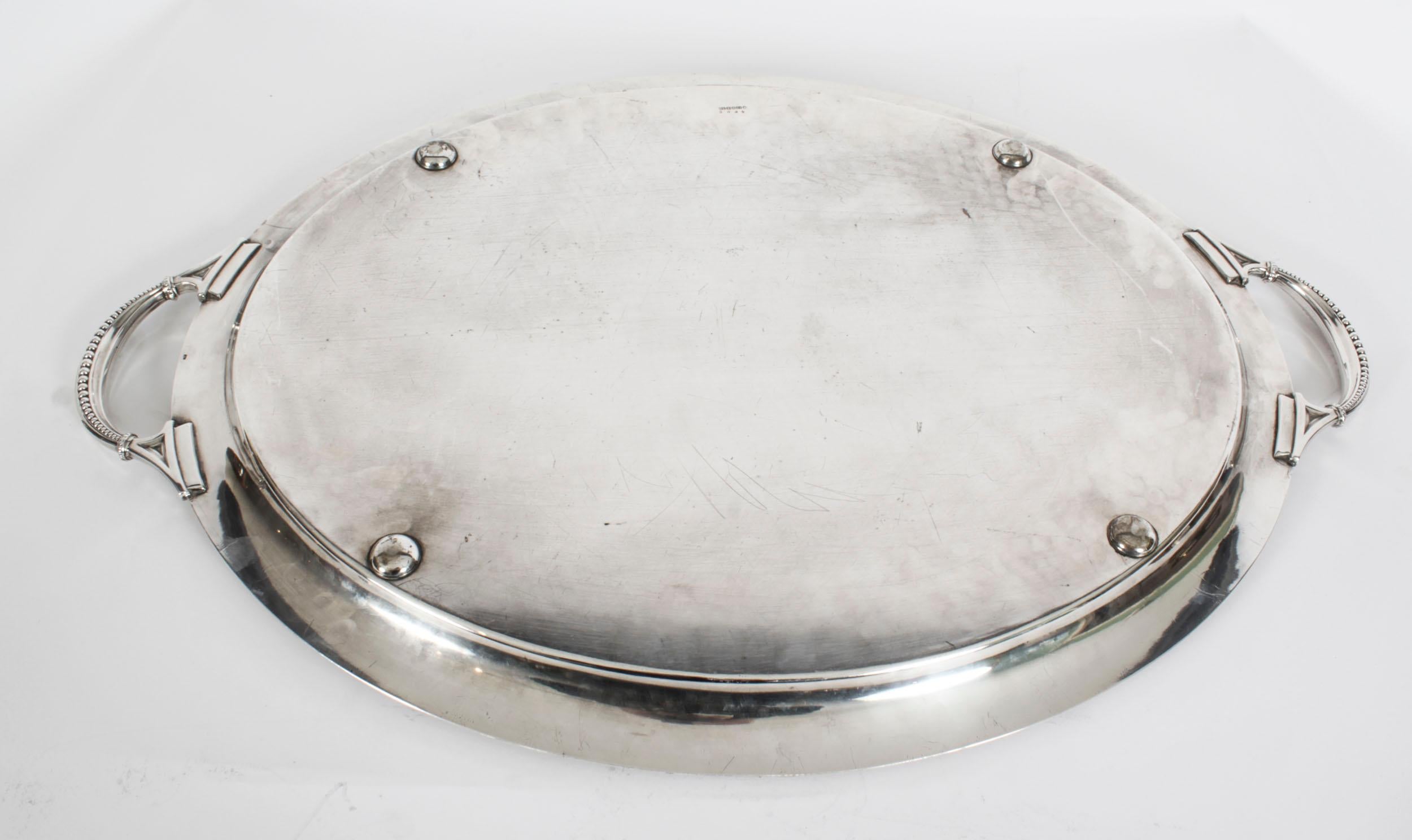 Antique Victorian Oval Silver Plated Tray Walker & Hall, 19th Century For Sale 5
