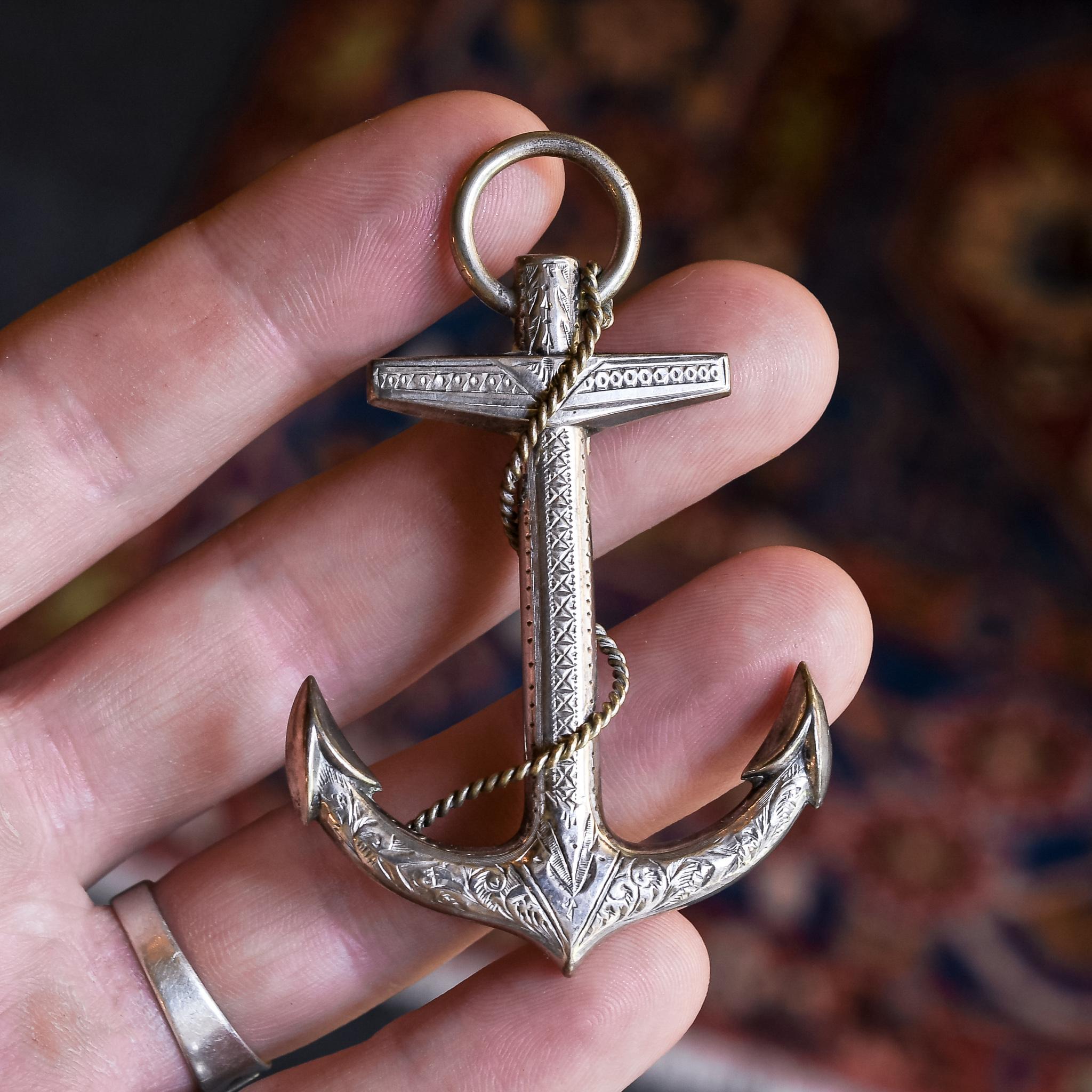 Antique Victorian Oversized Anchor Brooch In Good Condition For Sale In Sale, Cheshire