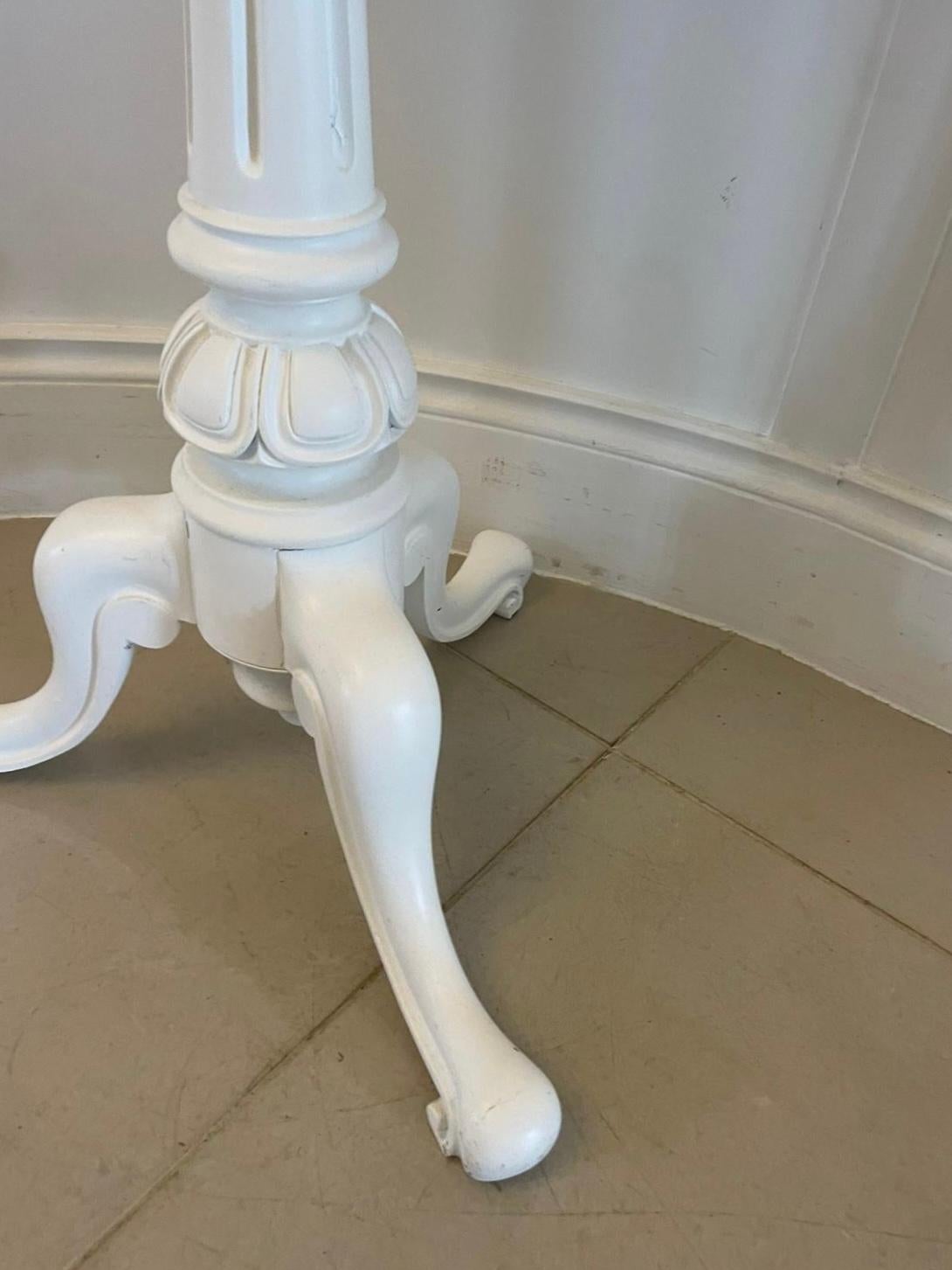 Inglese Antique Mirror, il supporto da barba regolabile e dipinto in stile vittoriano in vendita