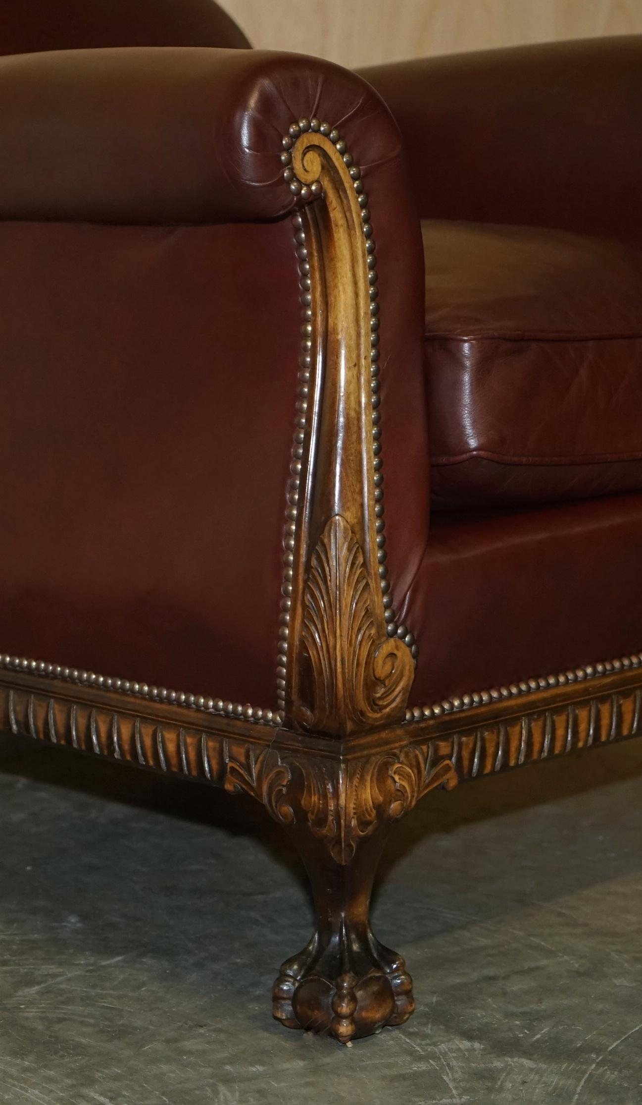 Antique Victorian Pair of Claw & Ball Feet Brown Leather Walnut Club Armchairs For Sale 3