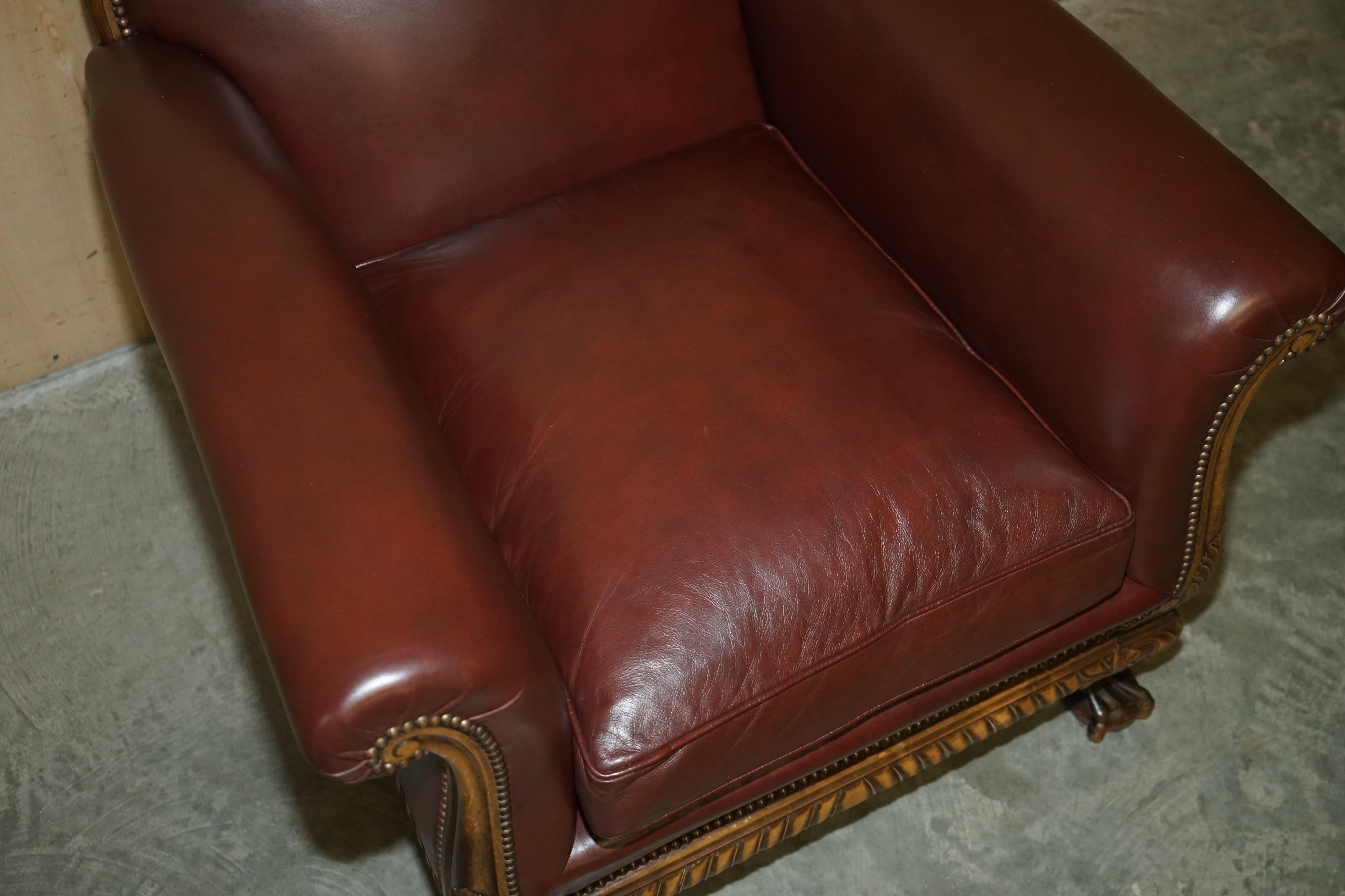 Antique Victorian Pair of Claw & Ball Feet Brown Leather Walnut Club Armchairs For Sale 2