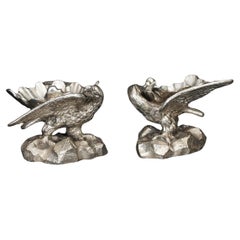 Ancienne paire de salières d'aigle en métal argenté de l'époque victorienne, 19e siècle