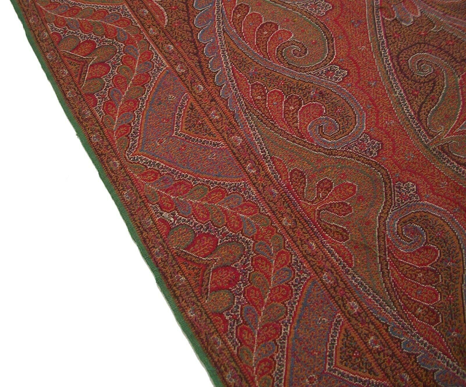 Antique Victorian Paisley Shawl, Fine Weave, circa 1850's For Sale 2