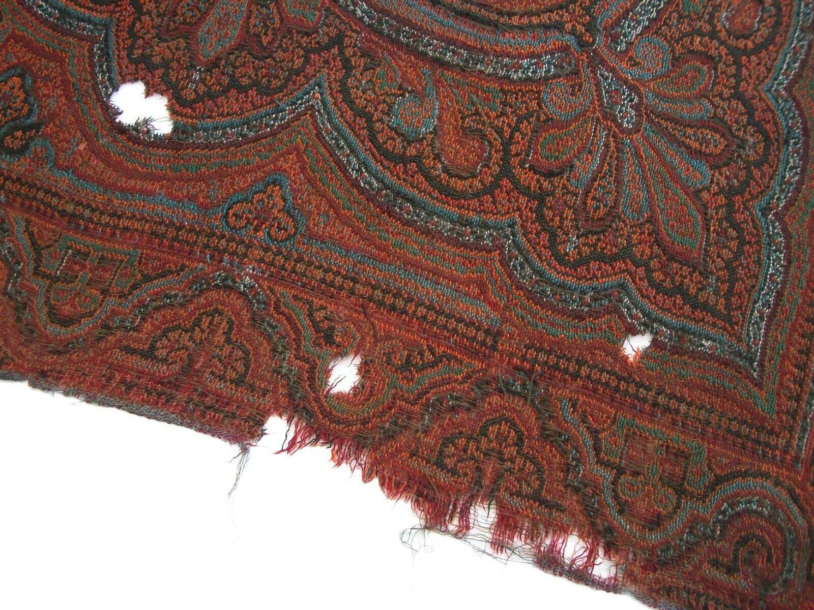 Wool Antique Victorian Paisley Shawl, Fine Weave, Circa 1850's For Sale