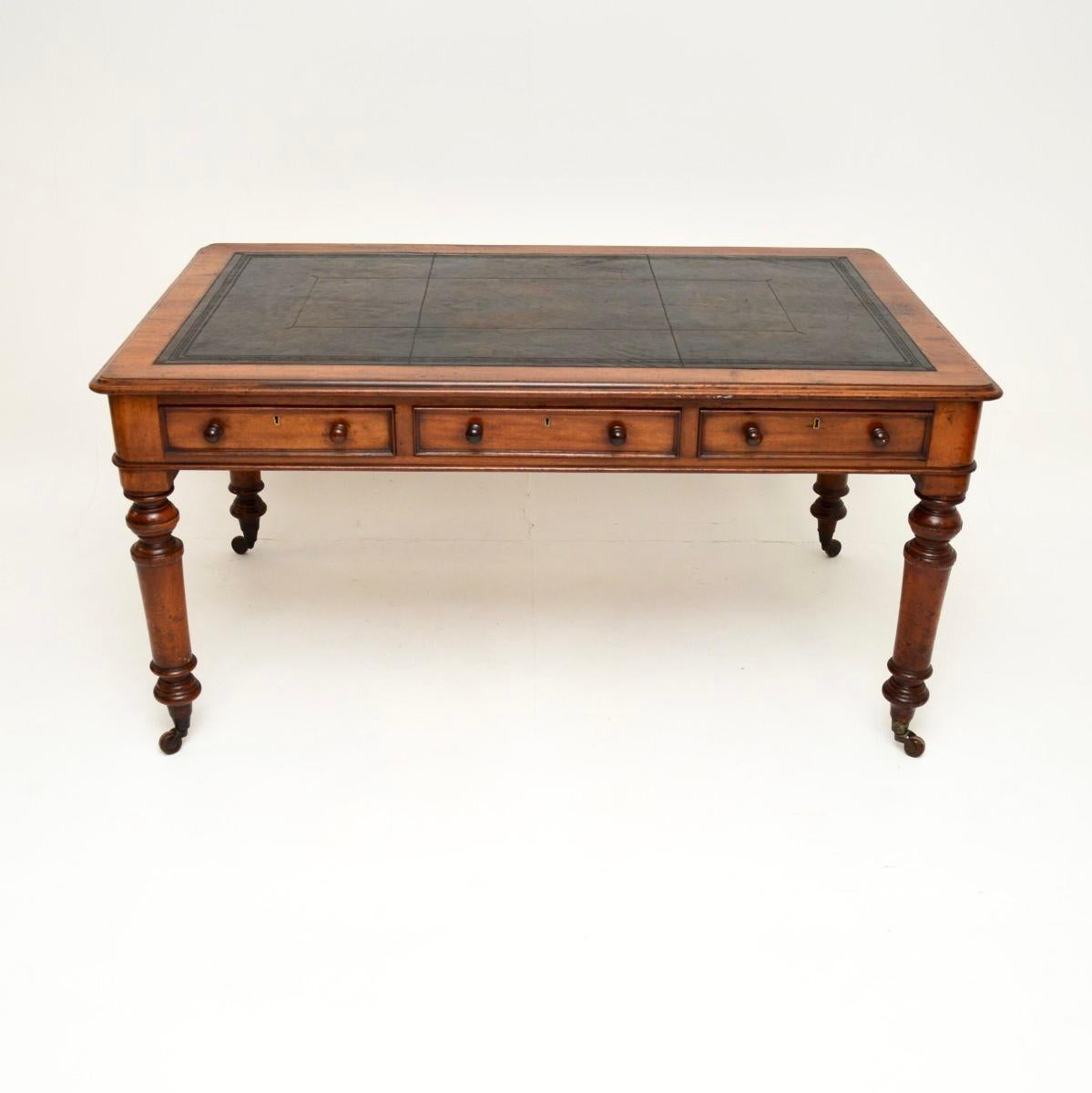 Early Victorian Antique Victorian Partners Desk / Writing Table For Sale