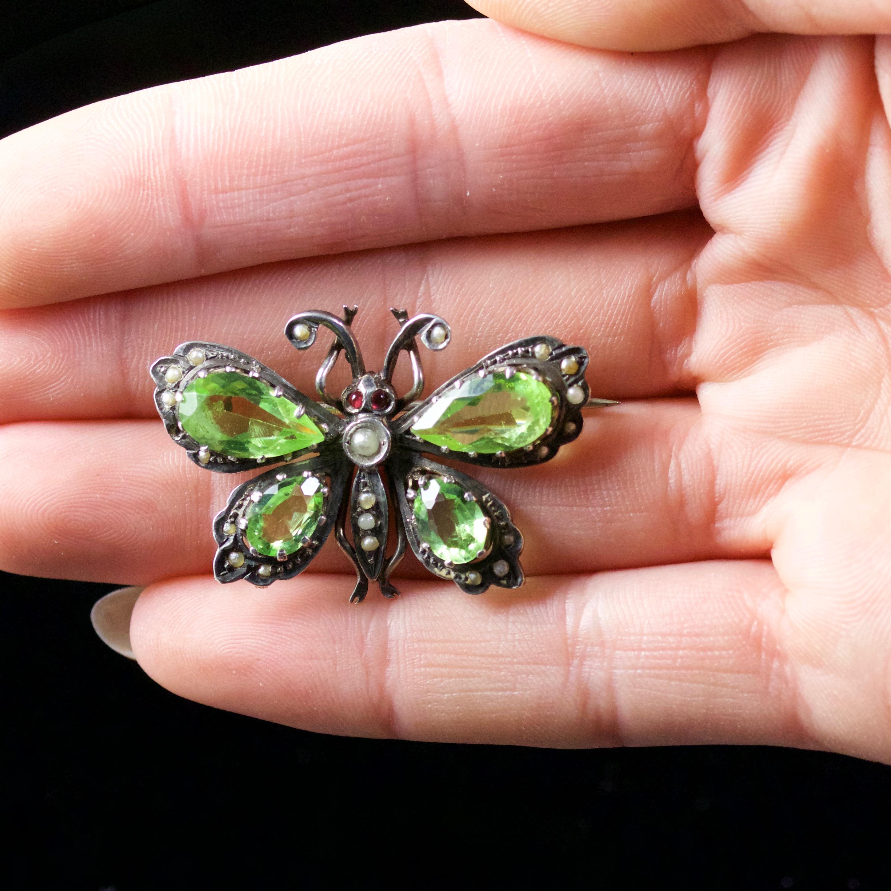 Antique Victorian Paste Stone Butterfly Brooch Silver, circa 1880 For Sale 5