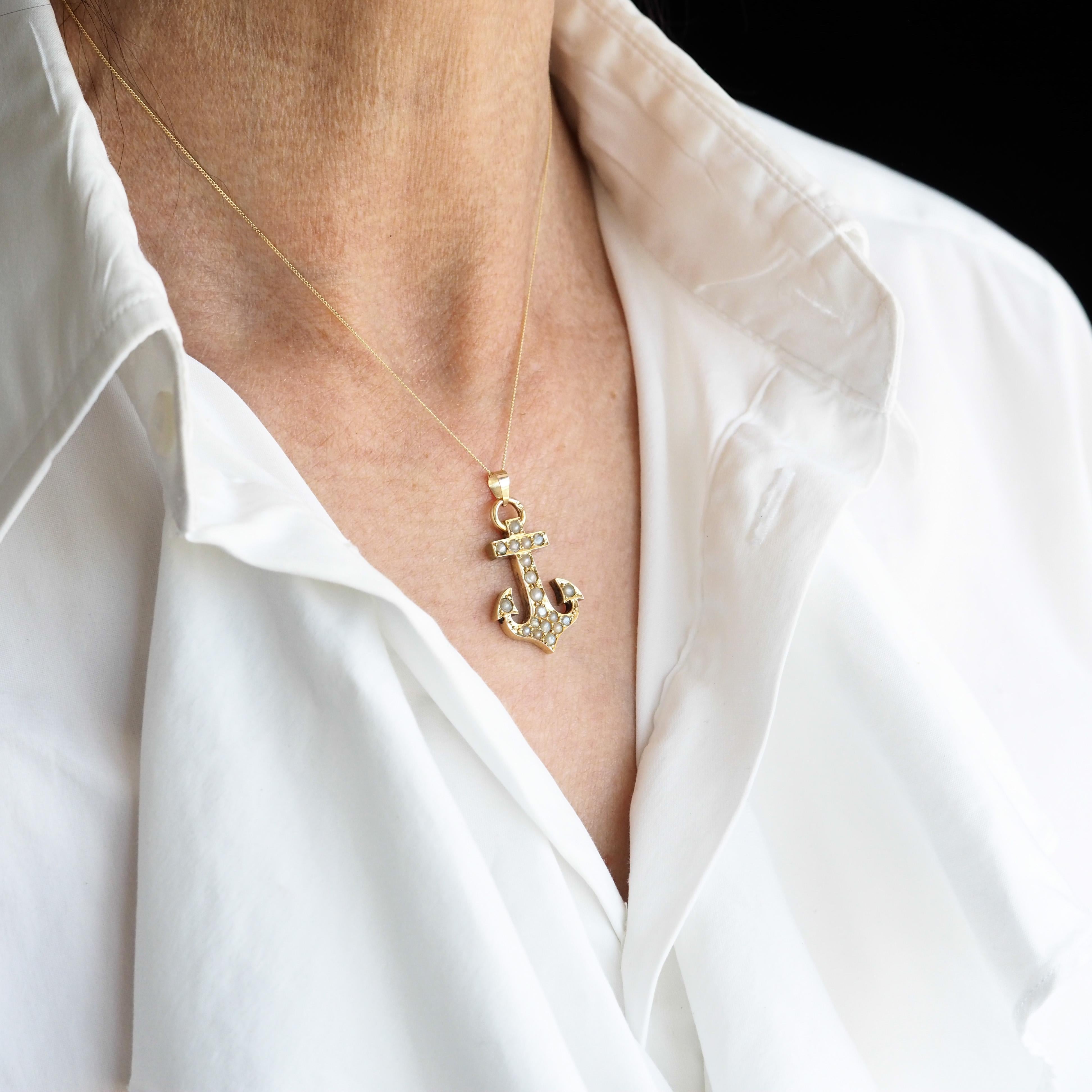 Women's Antique Victorian Pearl Anchor Pendant Necklace 15K Gold - c.1900 For Sale