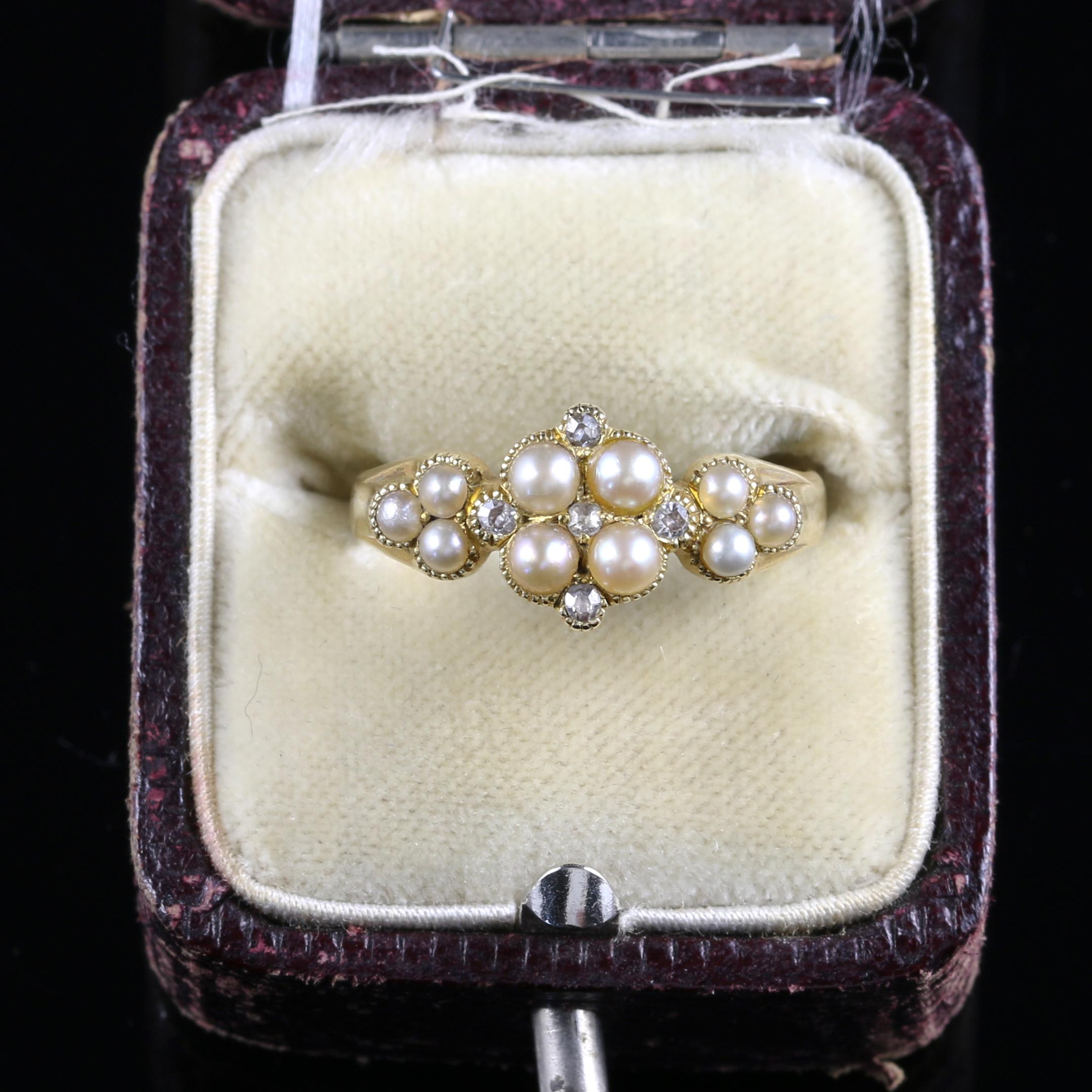 Antique Victorian Pearl and Diamond Ring 18 Carat Yellow Gold, circa 1860 2