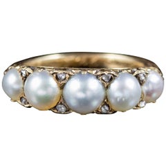 Antique Victorian Pearl Diamond 18 Carat Gold, circa 1860 Ring