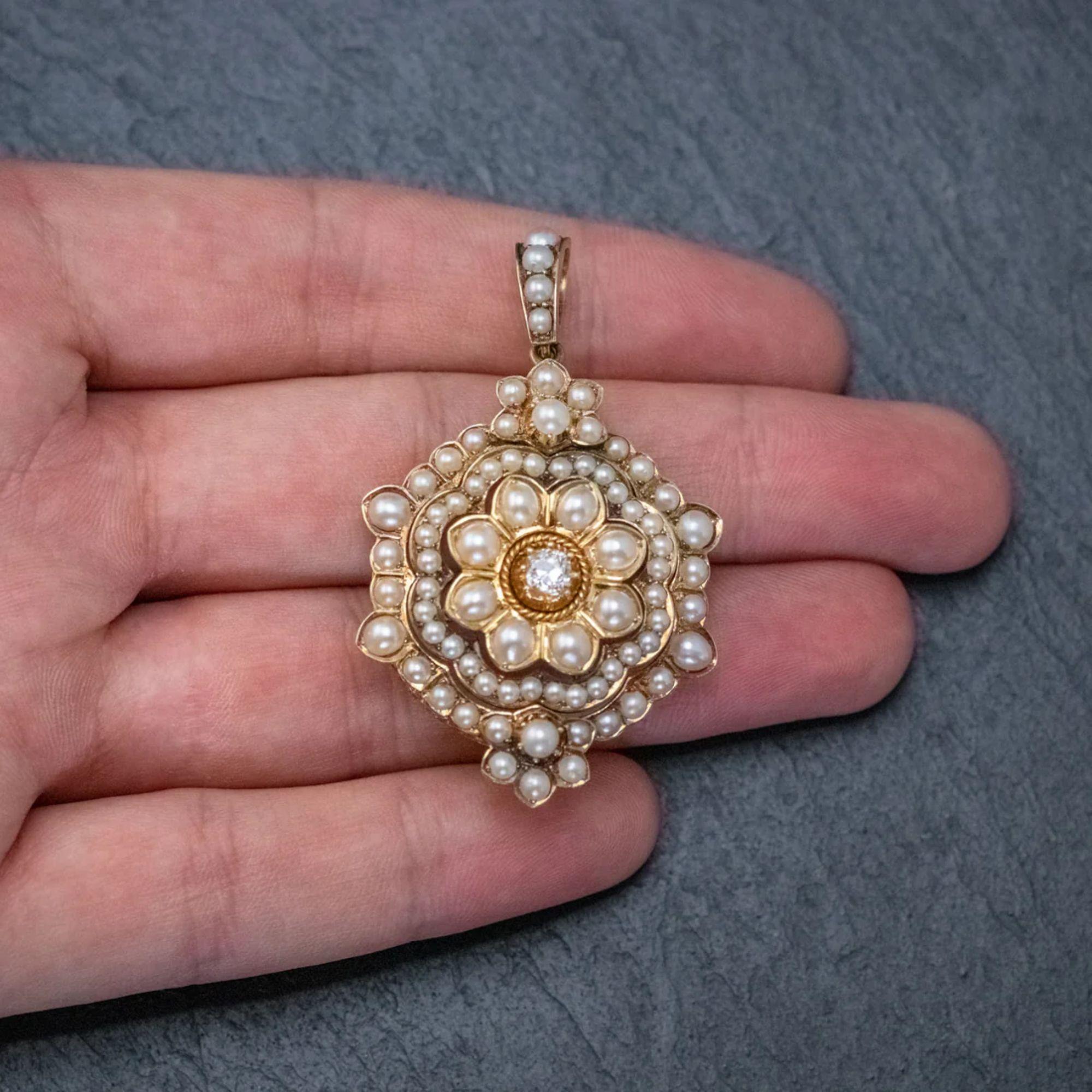 Women's Antique Victorian Pearl Diamond Flower Pendant 18 Carat Gold, circa 1900 For Sale