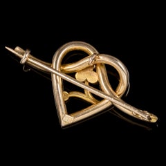 Antique Victorian Pearl Heart Brooch 15 Carat Gold, circa 1900