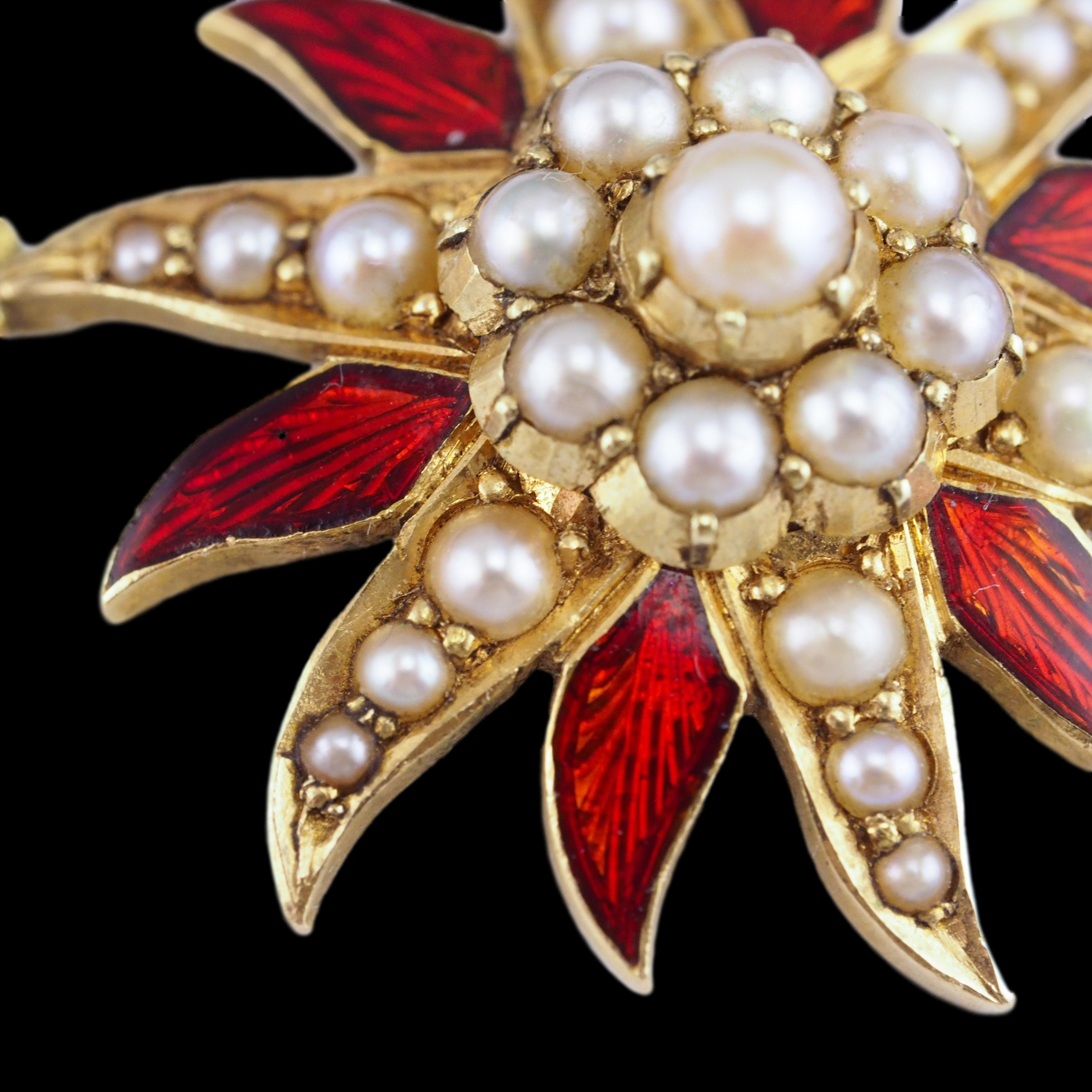 Antique Victorian Pearl Star Pendant Necklace with Red Enamel 15K Gold - c.1900 in vendita 3
