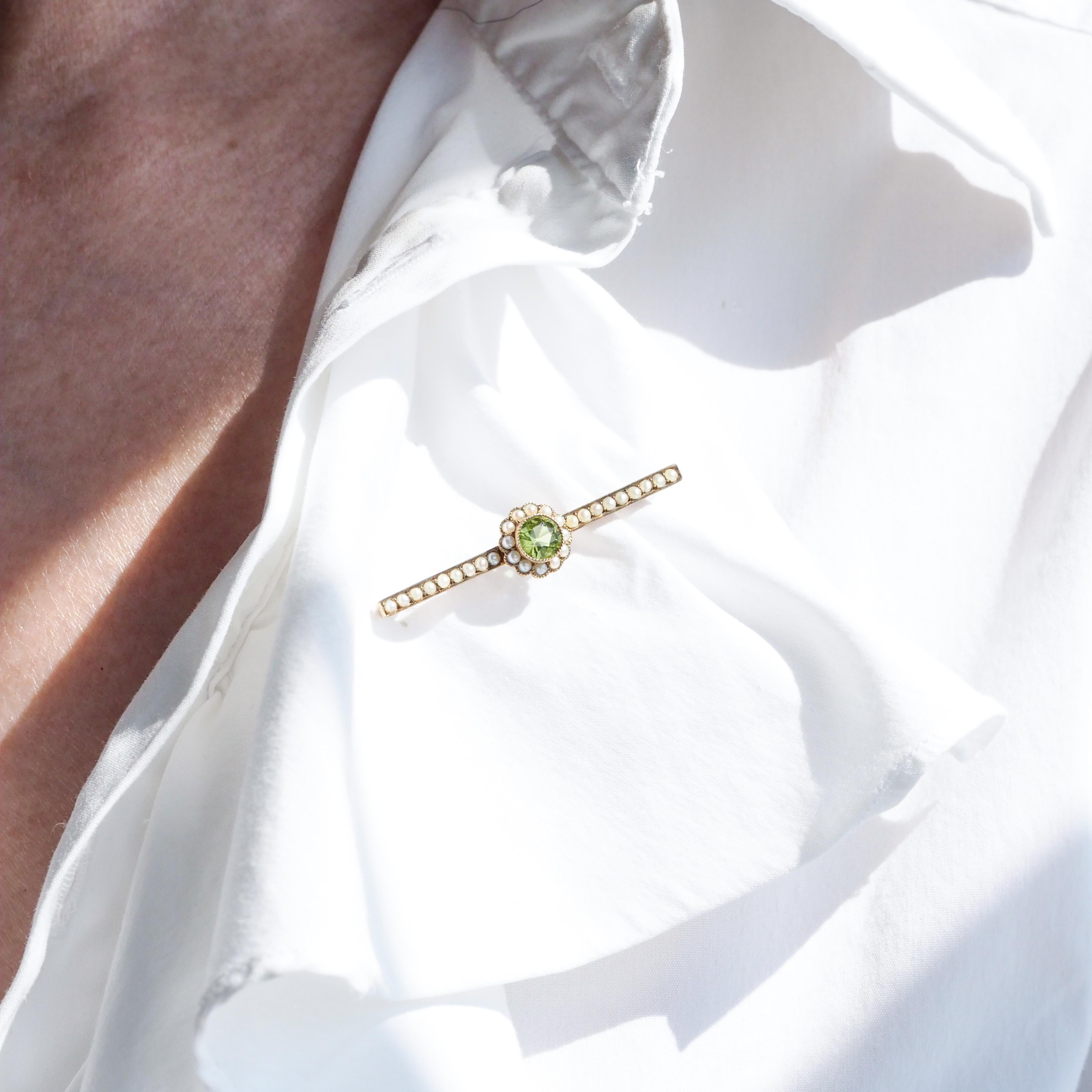 Women's Antique Victorian Peridot and Seed Pearl Cluster Brooch 9K Gold - c.1900 For Sale