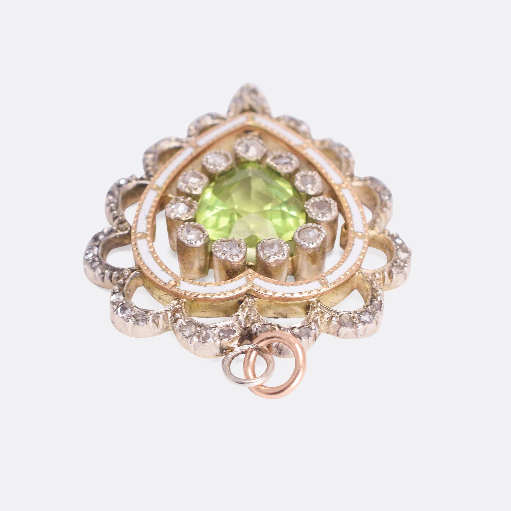 Late Victorian Antique Victorian Peridot Diamond Enamel Heart Pendant Necklace