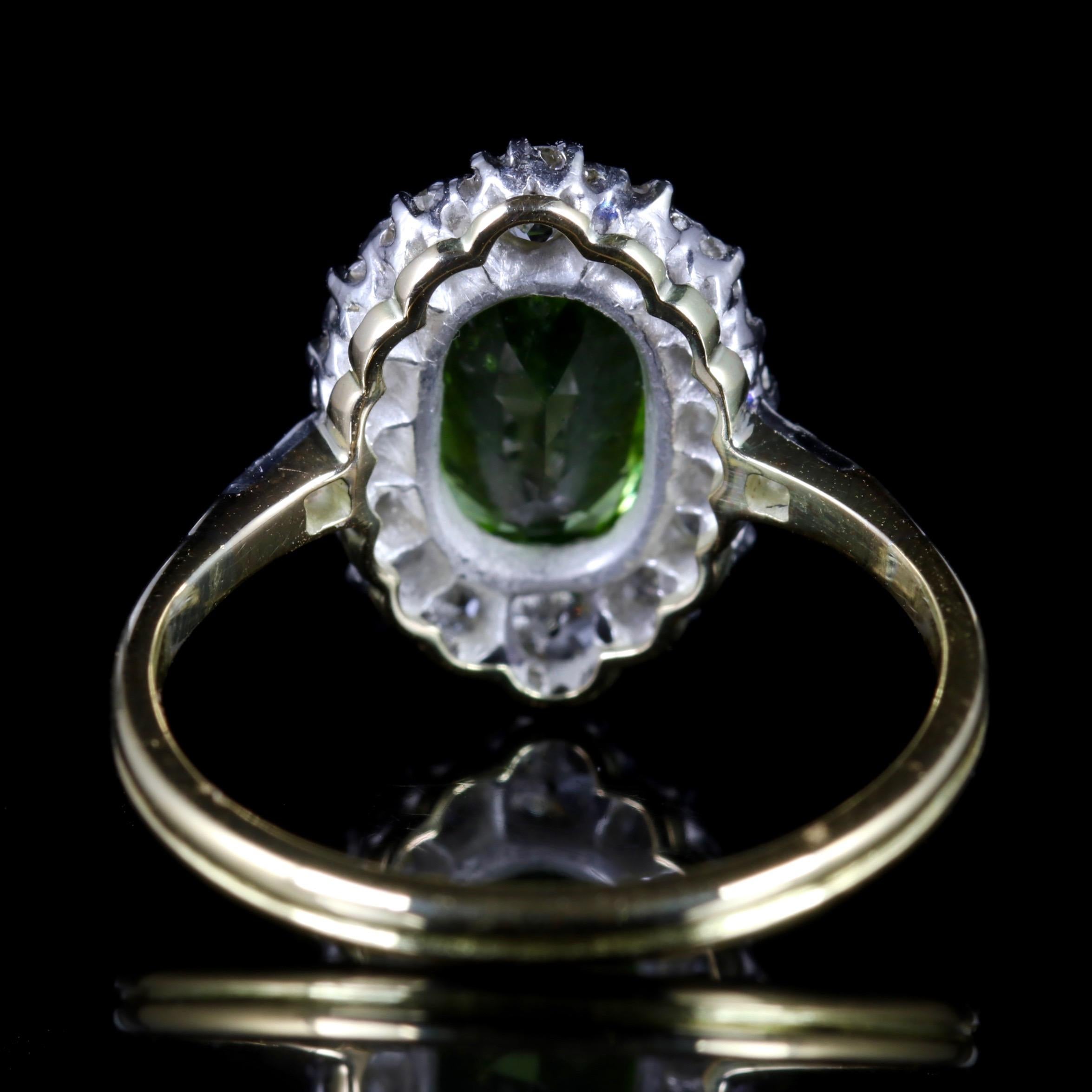Antique Victorian Peridot Diamond Ring 18 Carat Gold, circa 1900 In Excellent Condition In Lancaster, Lancashire