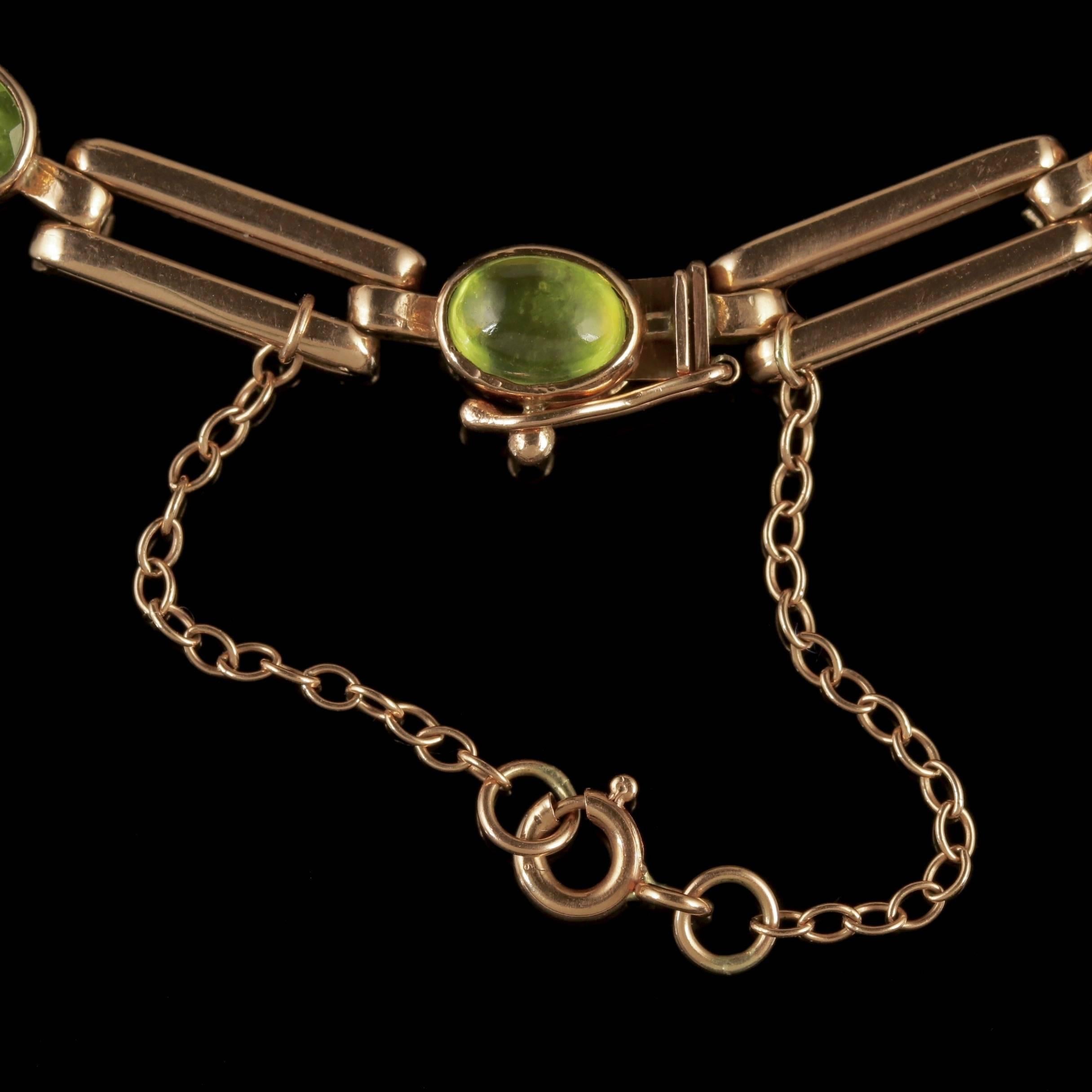 Women's Antique Victorian Peridot Necklace 9 Carat Rose Gold, circa 1890