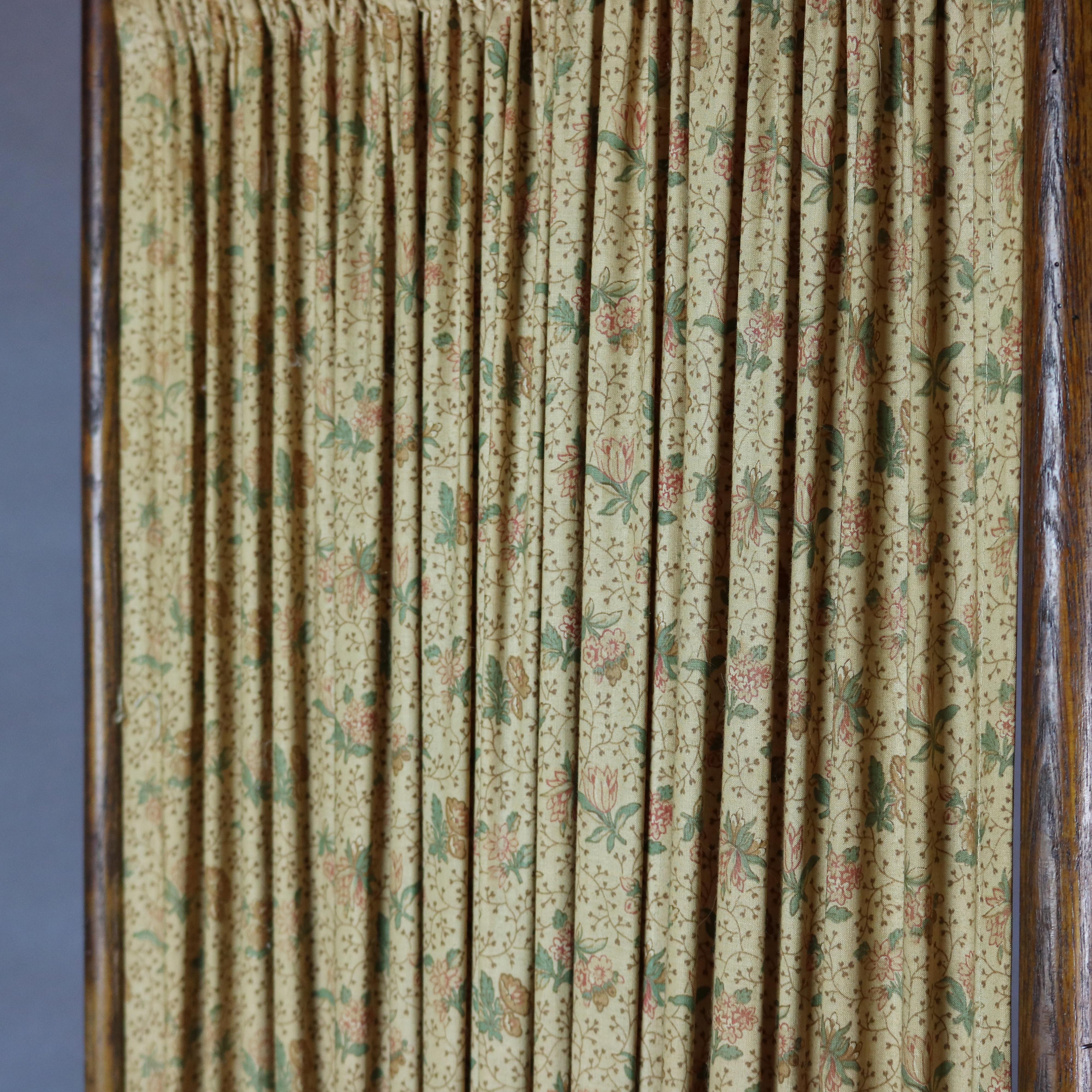 19th Century Antique Victorian Petite 2-Panel Oak Stick & Ball Child's Dressing Screen, C1890