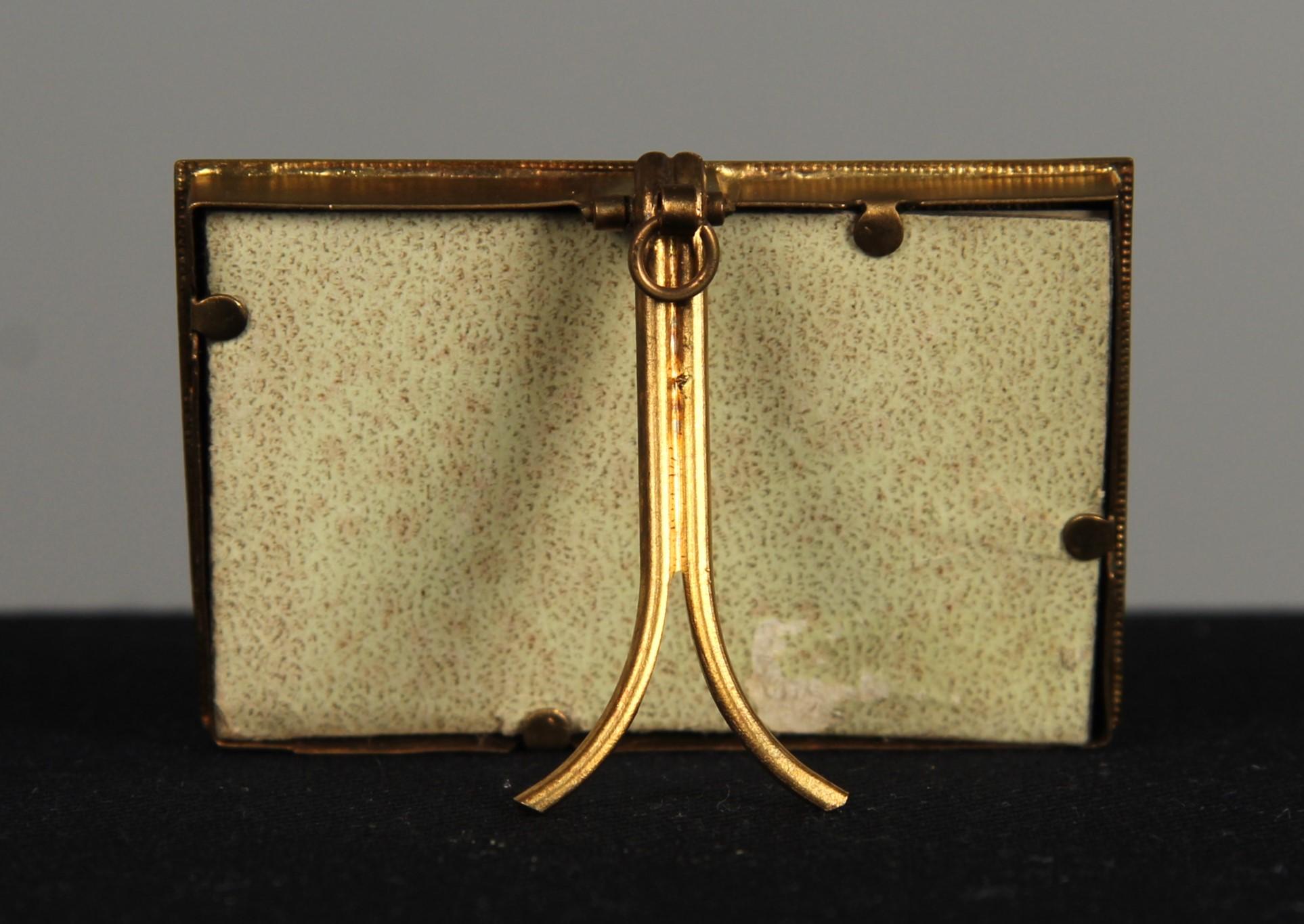 Marco de fotos antiguo victoriano, marco de fotos de latón, Francia, década de 1880, 7 x 4 cm en Bueno estado para la venta en Greven, DE