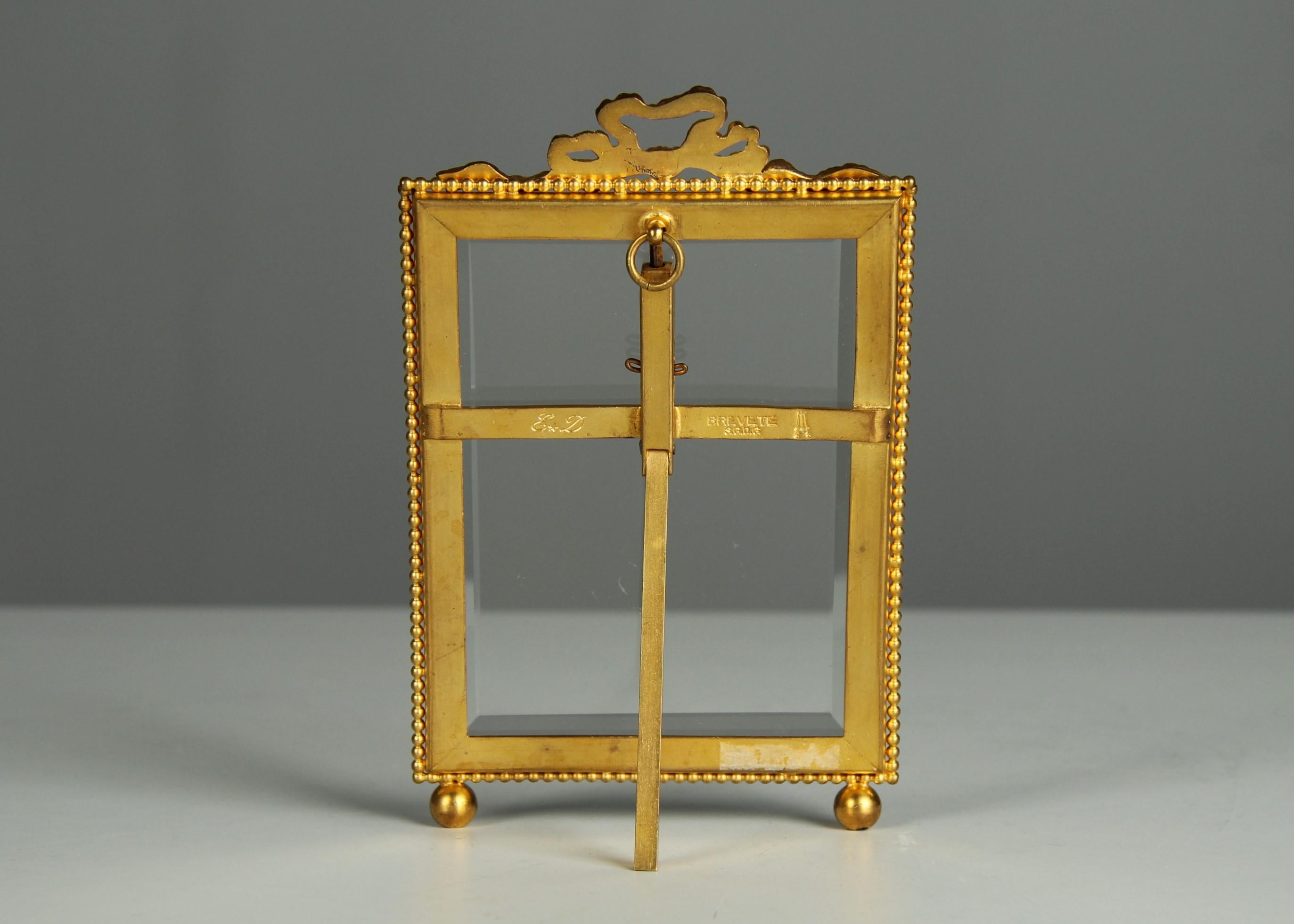 French Antique Victorian Picture Frame, Breveté S.G.D.G., France, 1880s, 9 x 11 cm