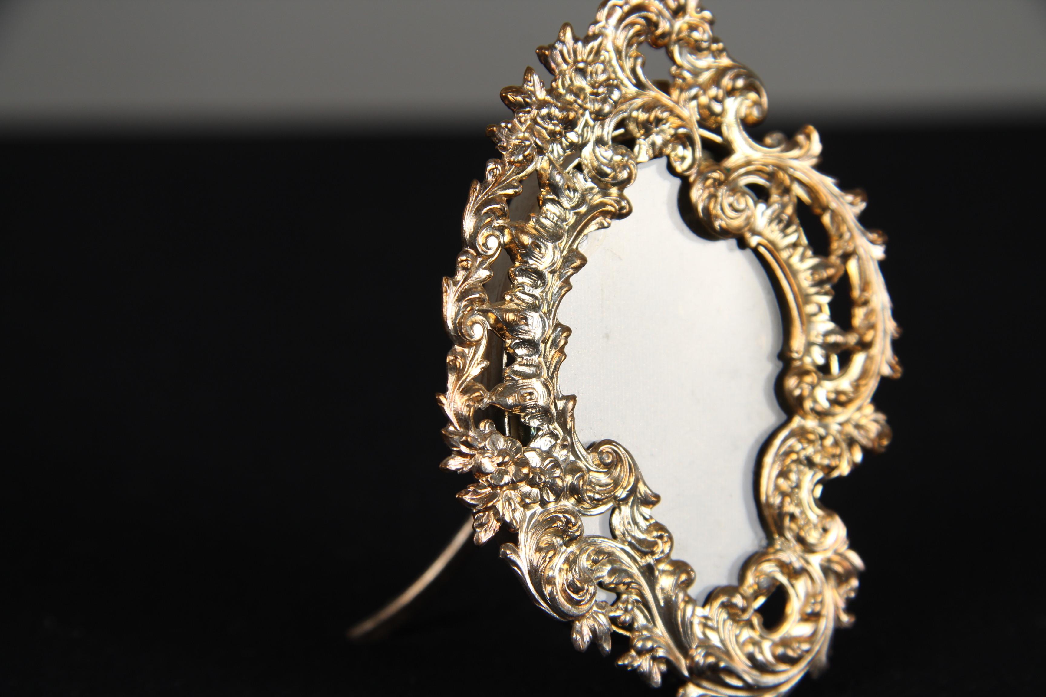 French Antique Victorian Picture Frame, France, 1900s, 3 x 5 cm For Sale