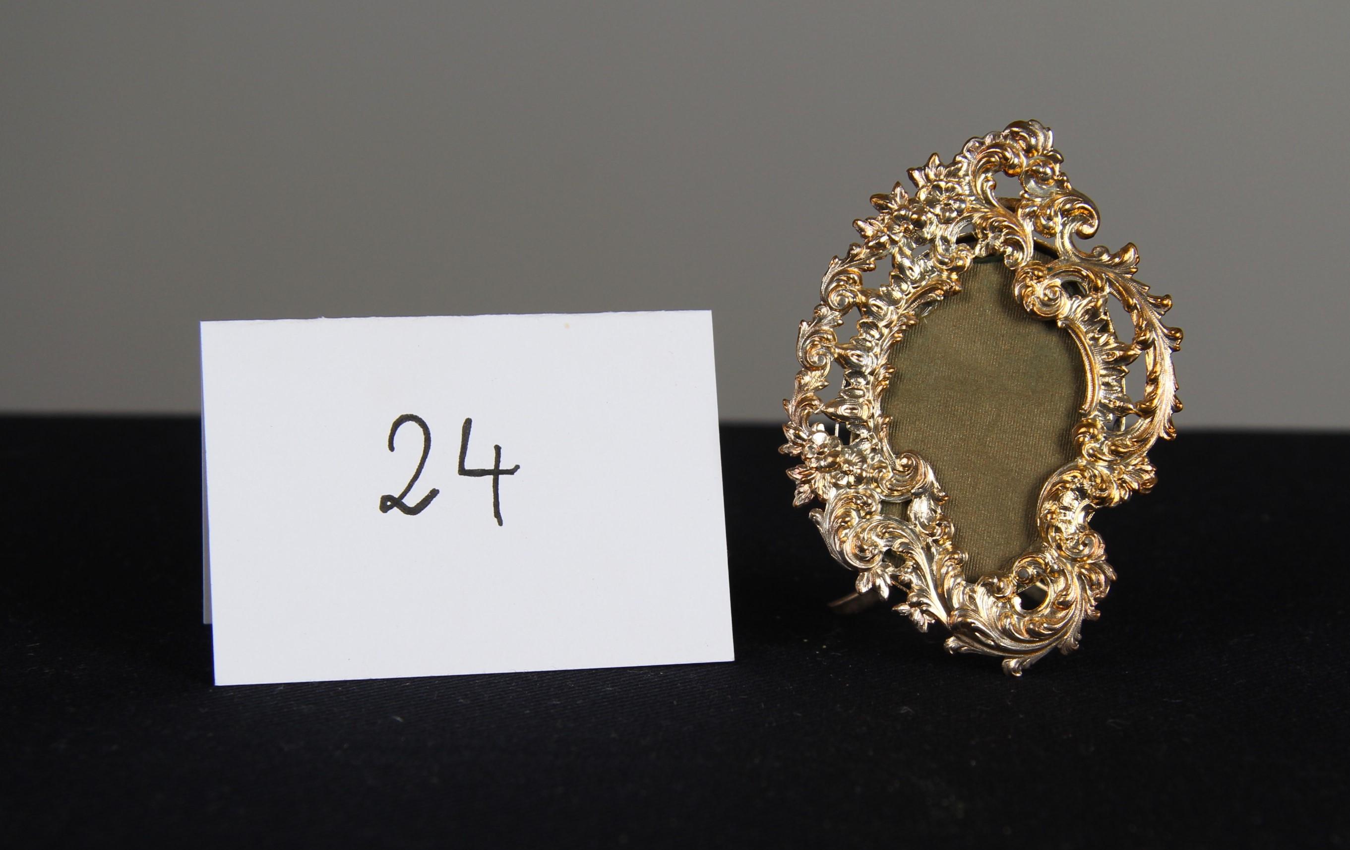 20th Century Antique Victorian Picture Frame, France, 1900s, 3 x 5 cm For Sale