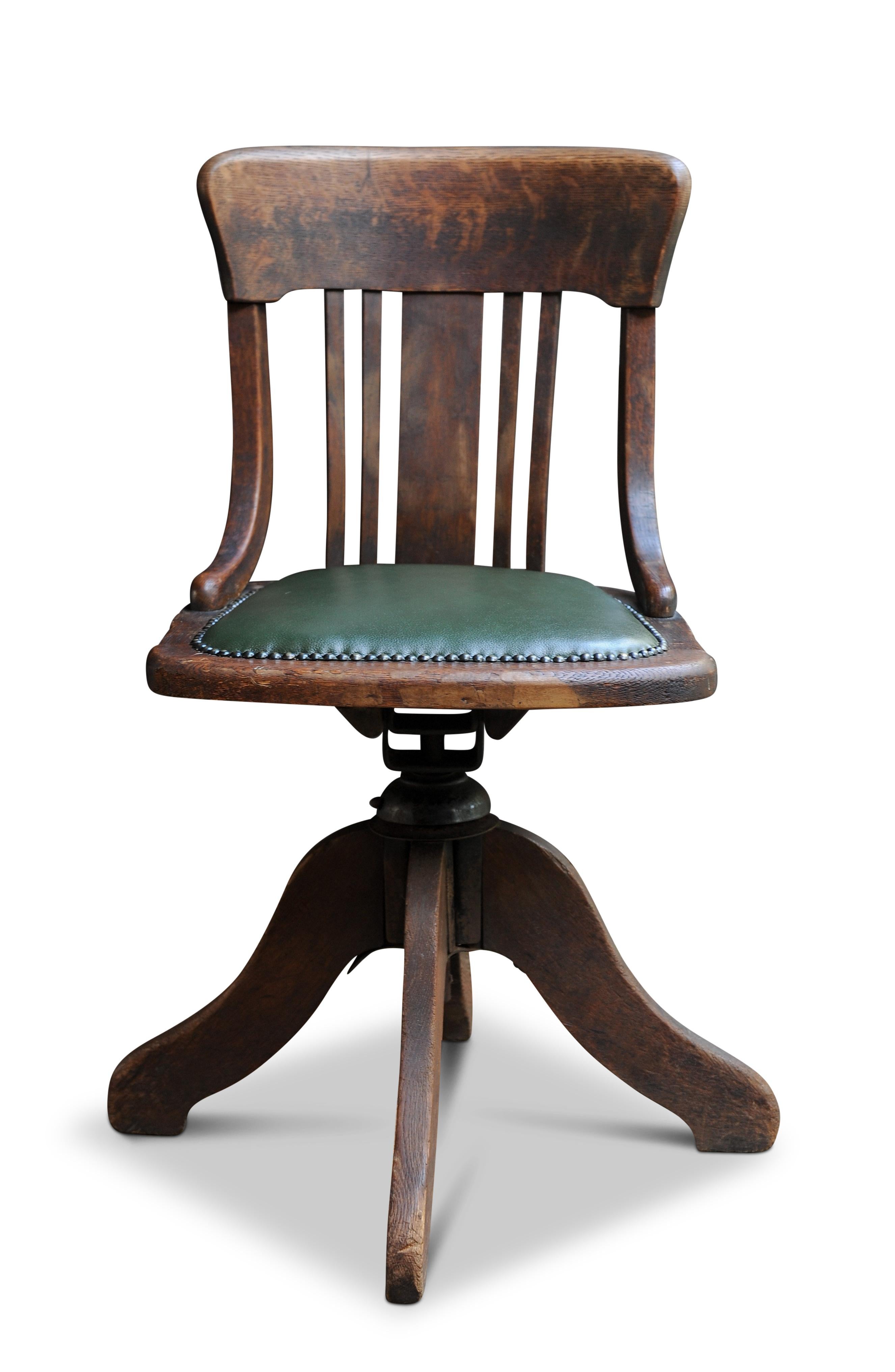 Antiker viktorianischer Bugholz-Drehstuhl aus poliertem Leder (Britisch) im Angebot