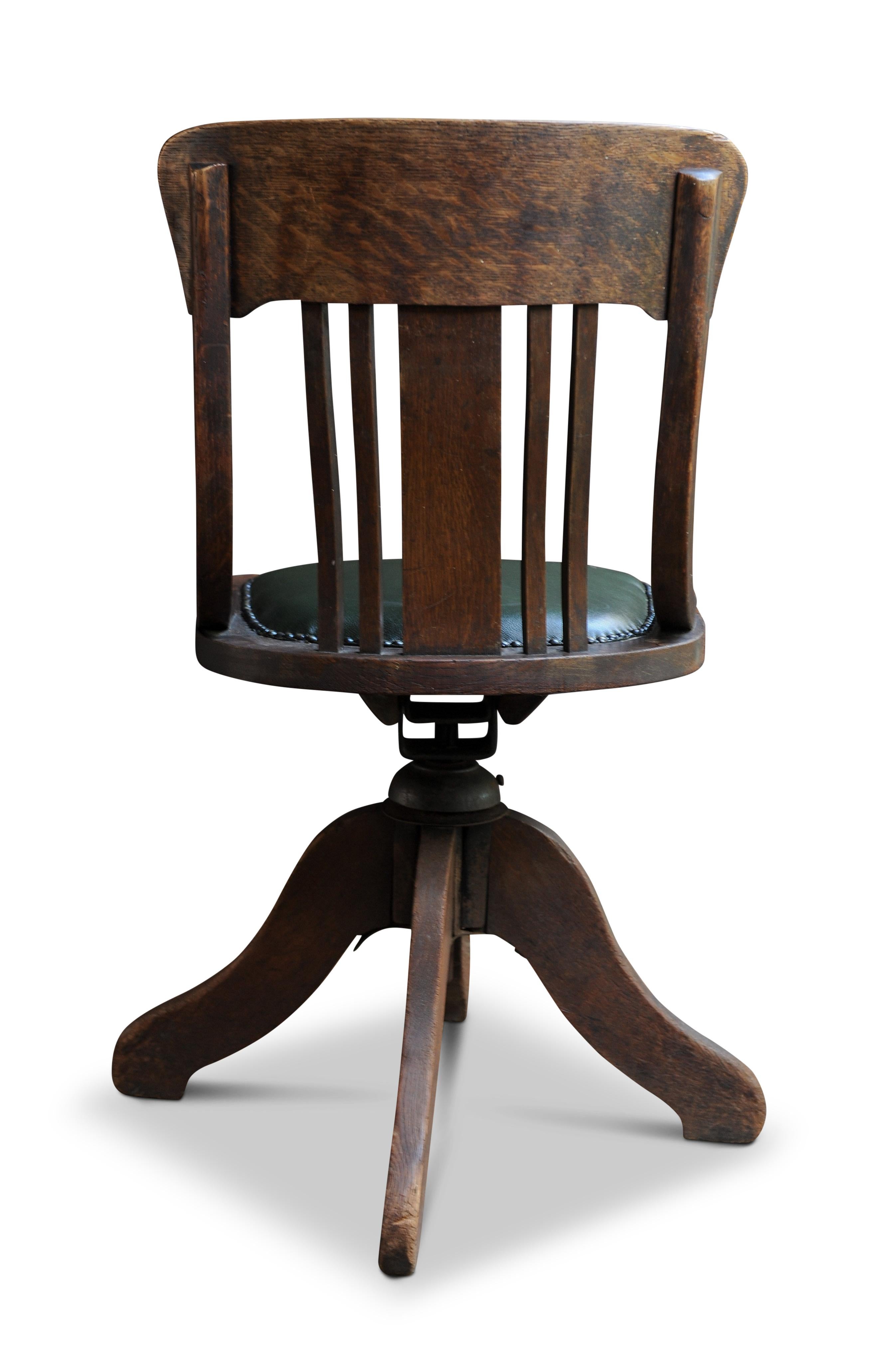 Antiker viktorianischer Bugholz-Drehstuhl aus poliertem Leder (Messing) im Angebot