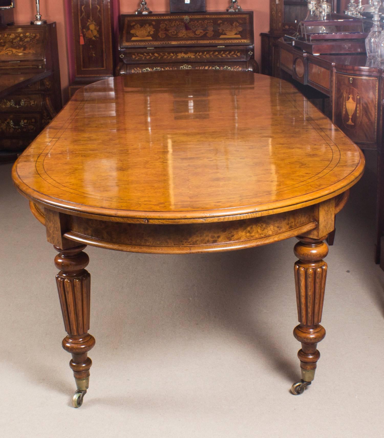 Mid-19th Century Antique Victorian Pollard Oak Extending Dining Table Early 19th Century