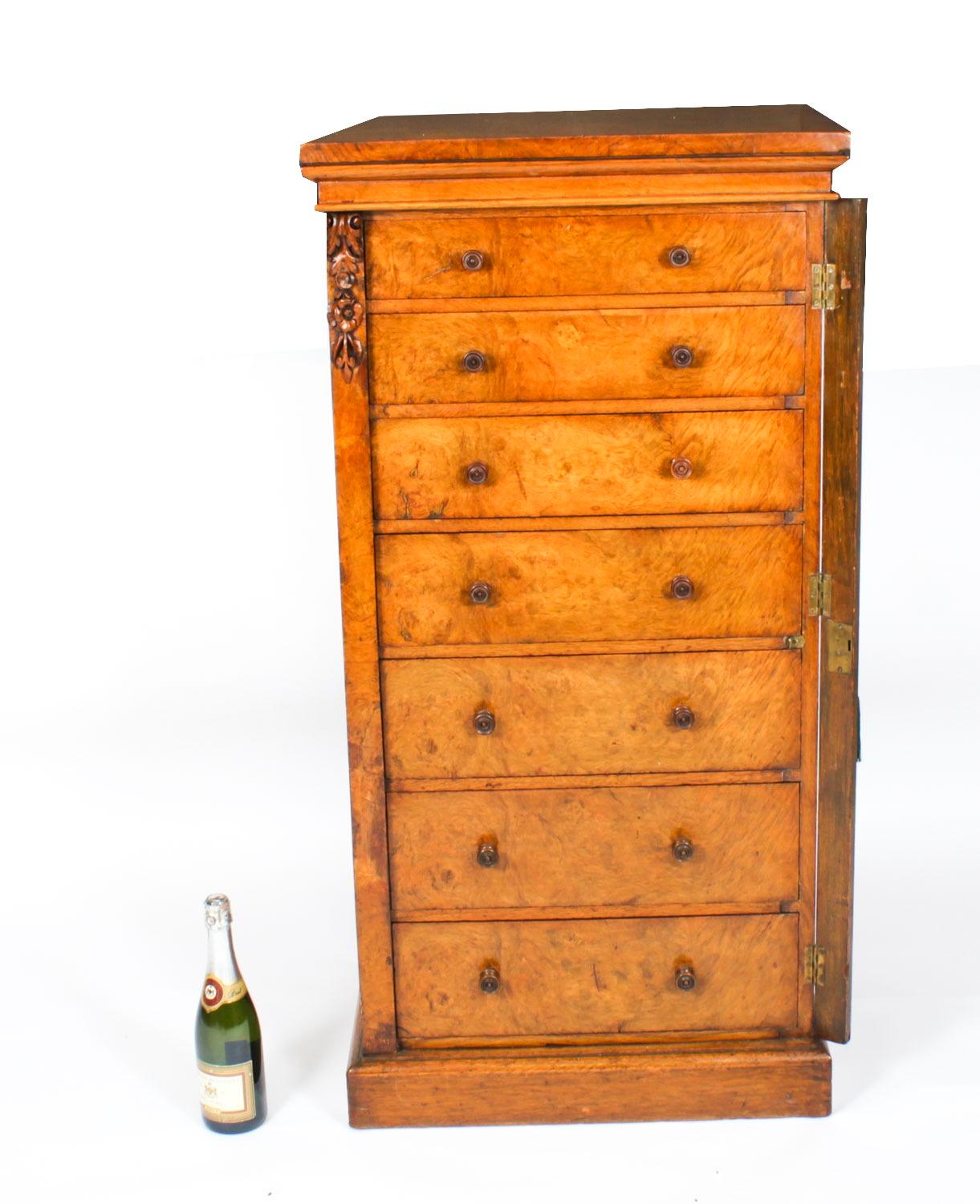 Antique Victorian Pollard Oak Wellington Chest by Edwards & Roberts 19th Century For Sale 12