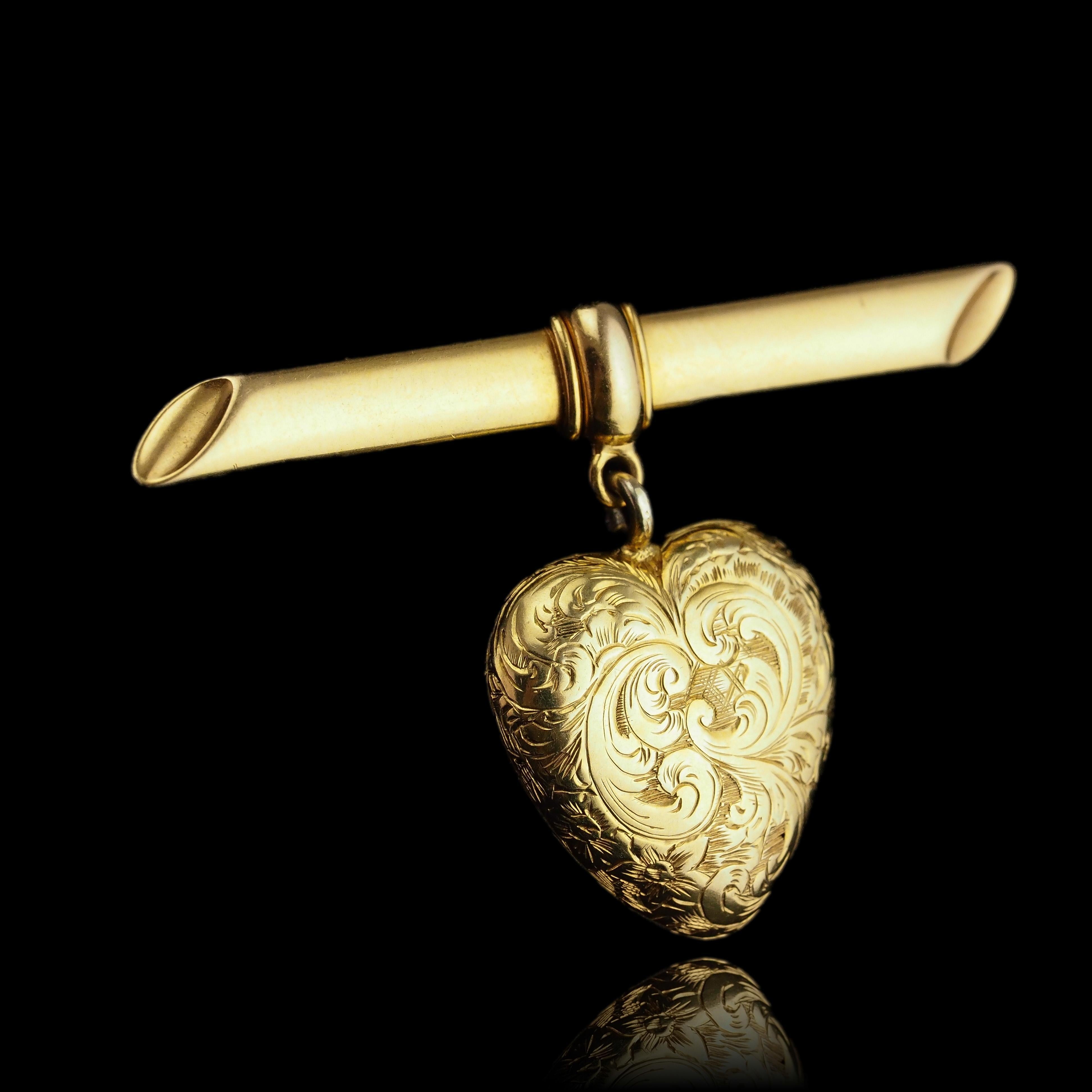 Antique Victorian 'Puffy' Heart Brooch 18K Gold with Wonderful Engravings c.1890 For Sale 2