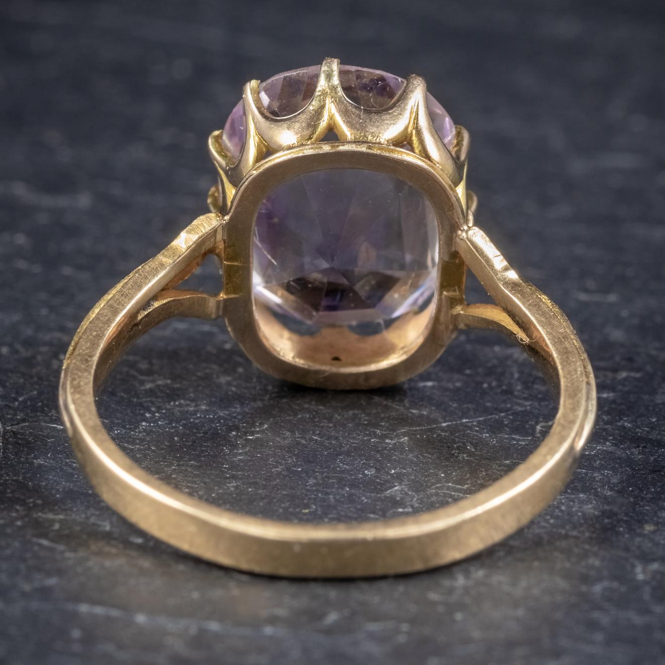 Women's Antique Victorian Purple Spinel 18 Carat Gold 5 Carat Spinel, circa 1900 Ring For Sale