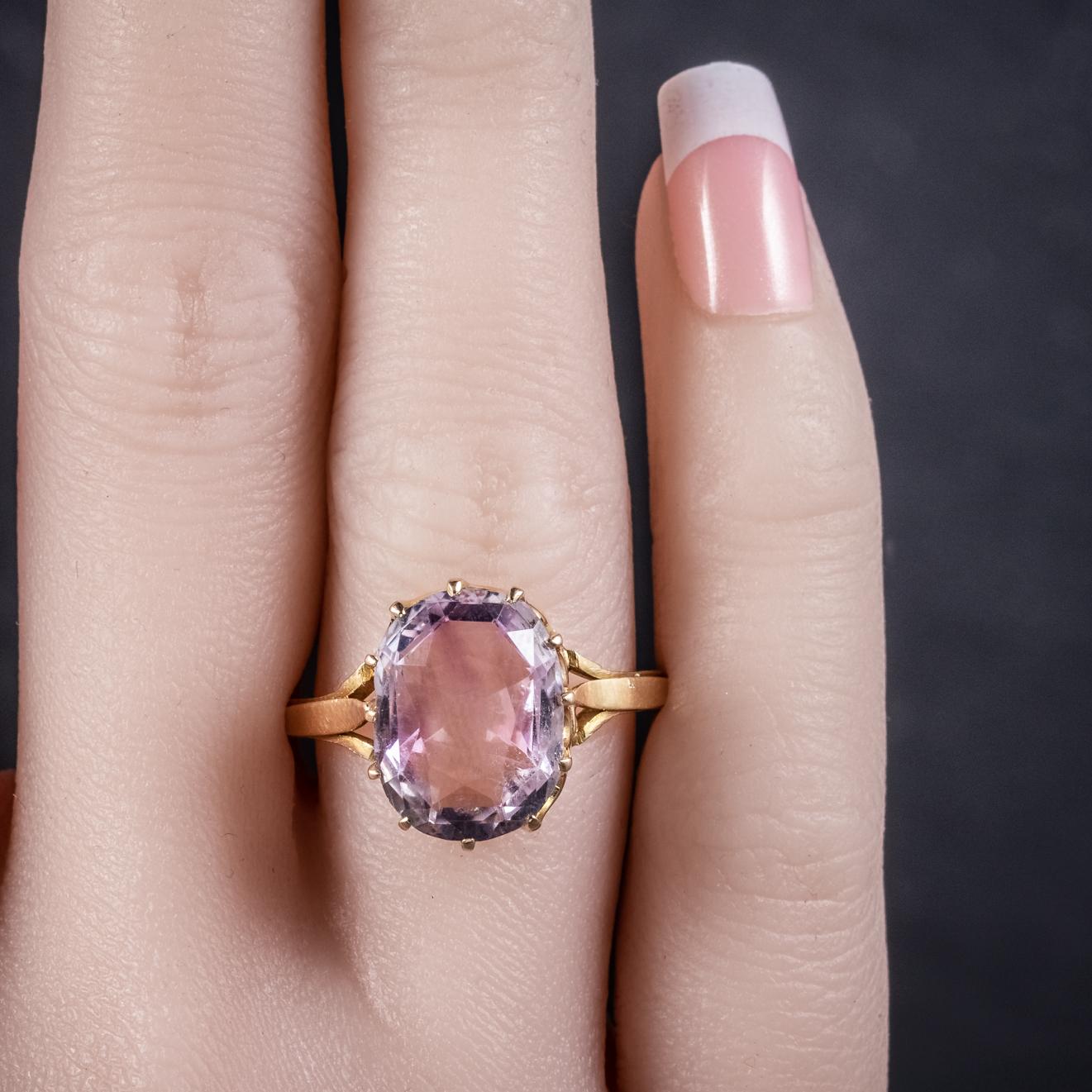 Antique Victorian Purple Spinel 18 Carat Gold 5 Carat Spinel, circa 1900 Ring For Sale 5