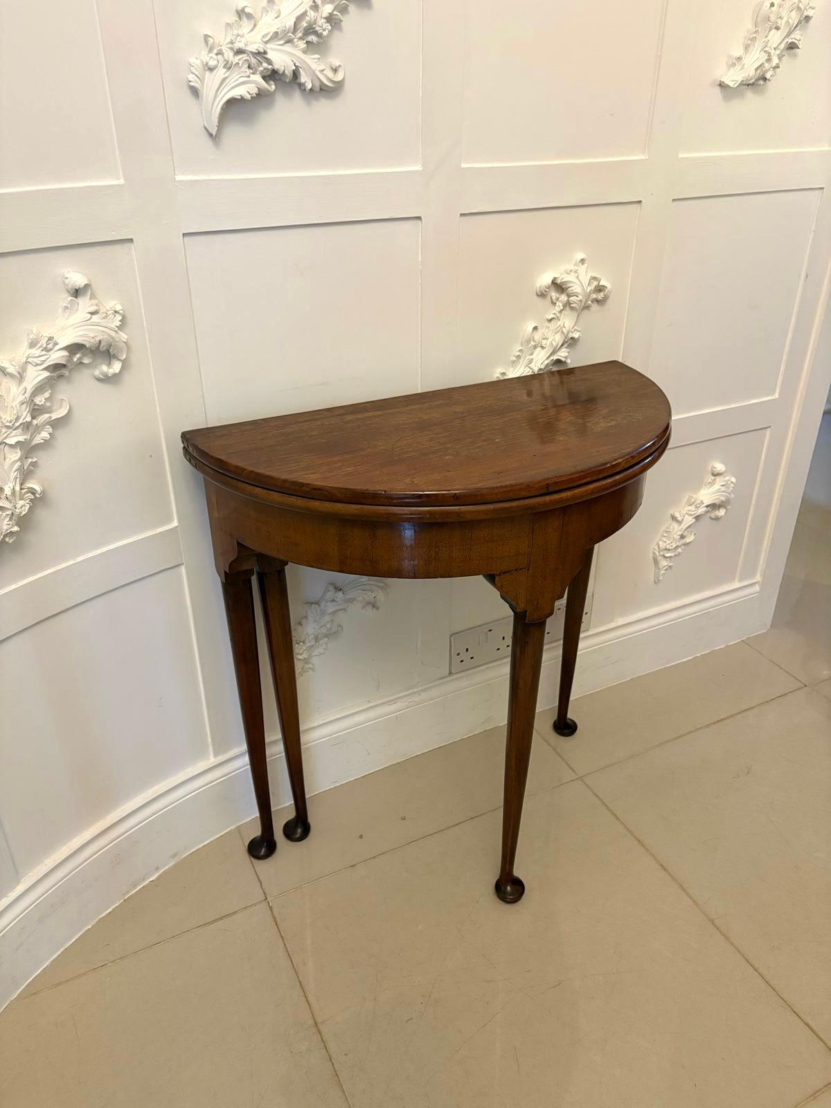 Victorien Table à cartes en forme de demi-lune en acajou de qualité victorienne ancienne en vente