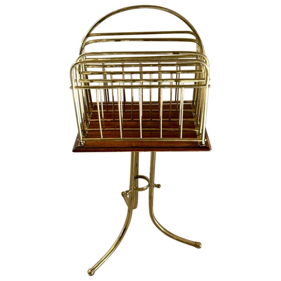 Antico portariviste in ottone e Oak di qualità vittoriana in vendita