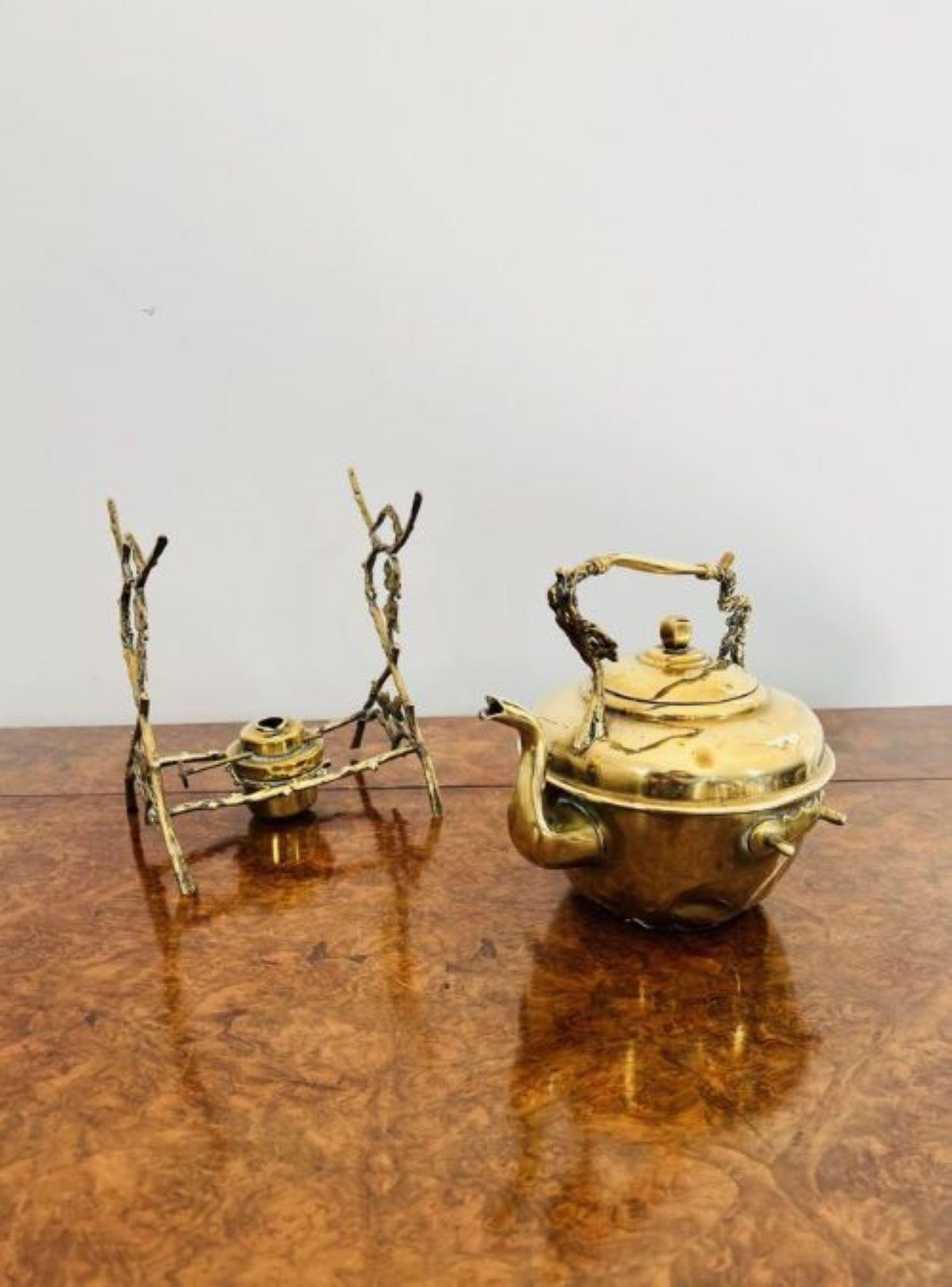 Antique Victorian quality brass spirit kettle and stand  For Sale 1