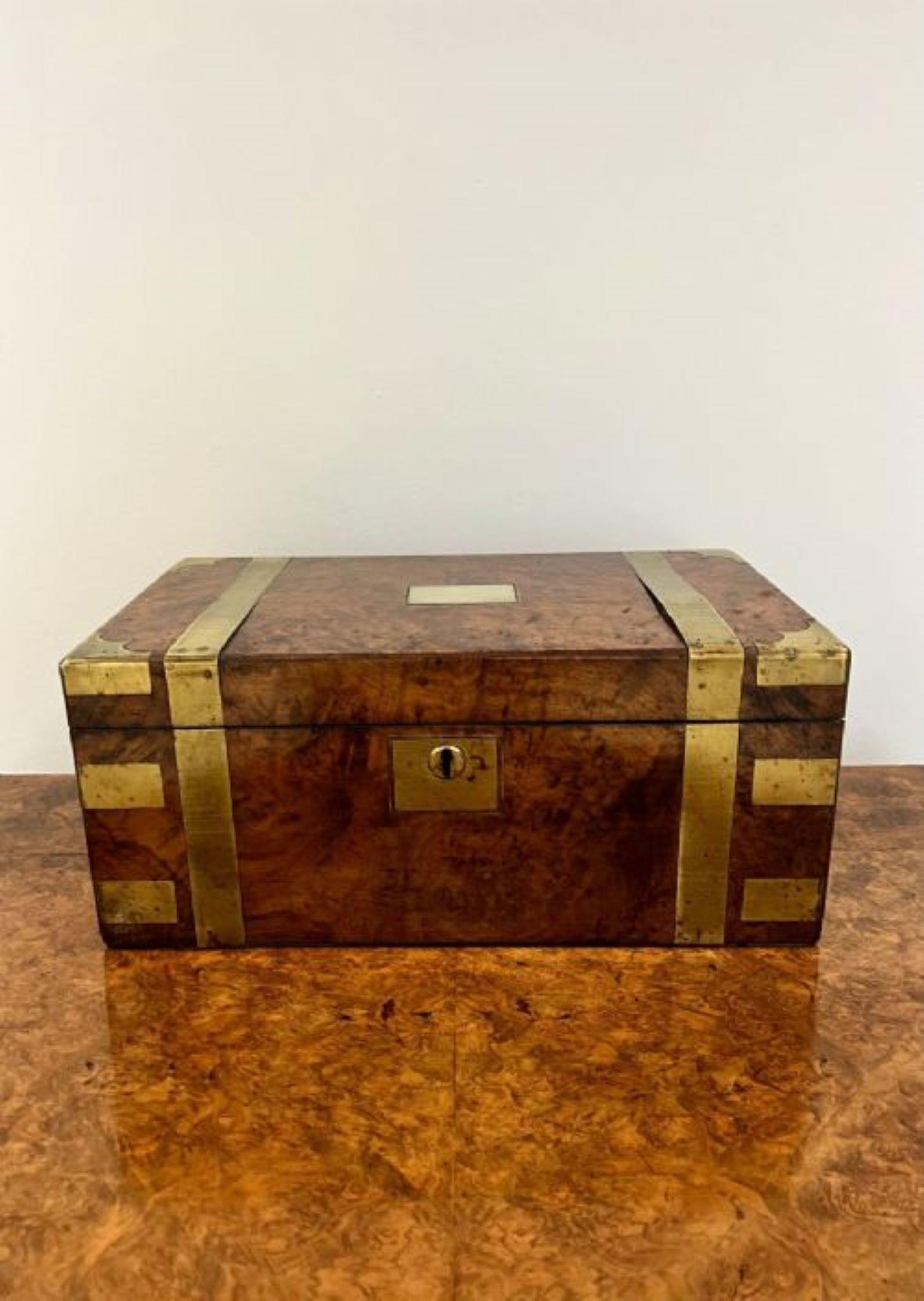 Antique Victorian quality burr walnut brass bounded writing box In Good Condition For Sale In Ipswich, GB