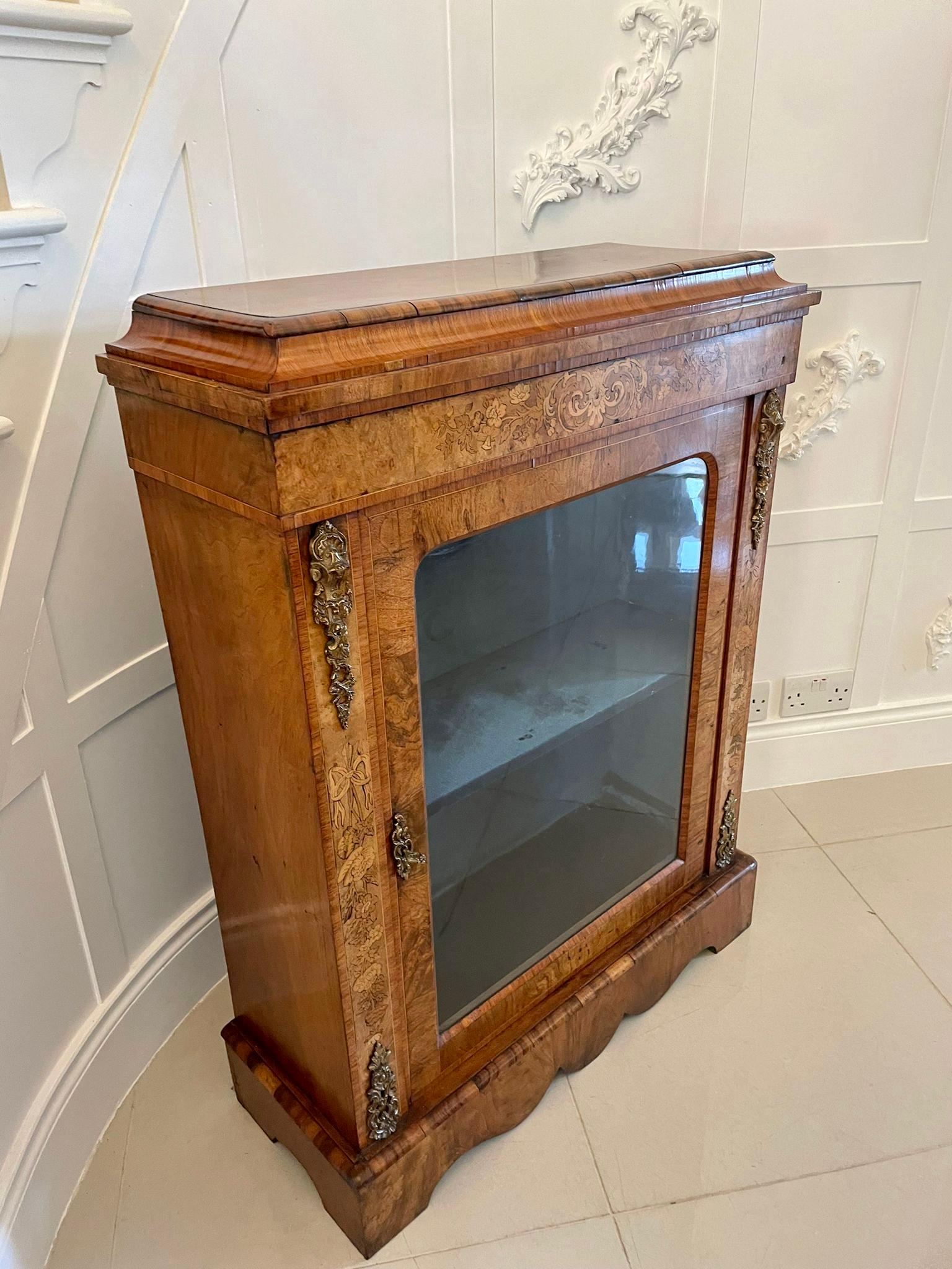 Antique Victorian Quality Burr Walnut Floral Marquetry Inlaid Side Cabinet In Good Condition In Suffolk, GB
